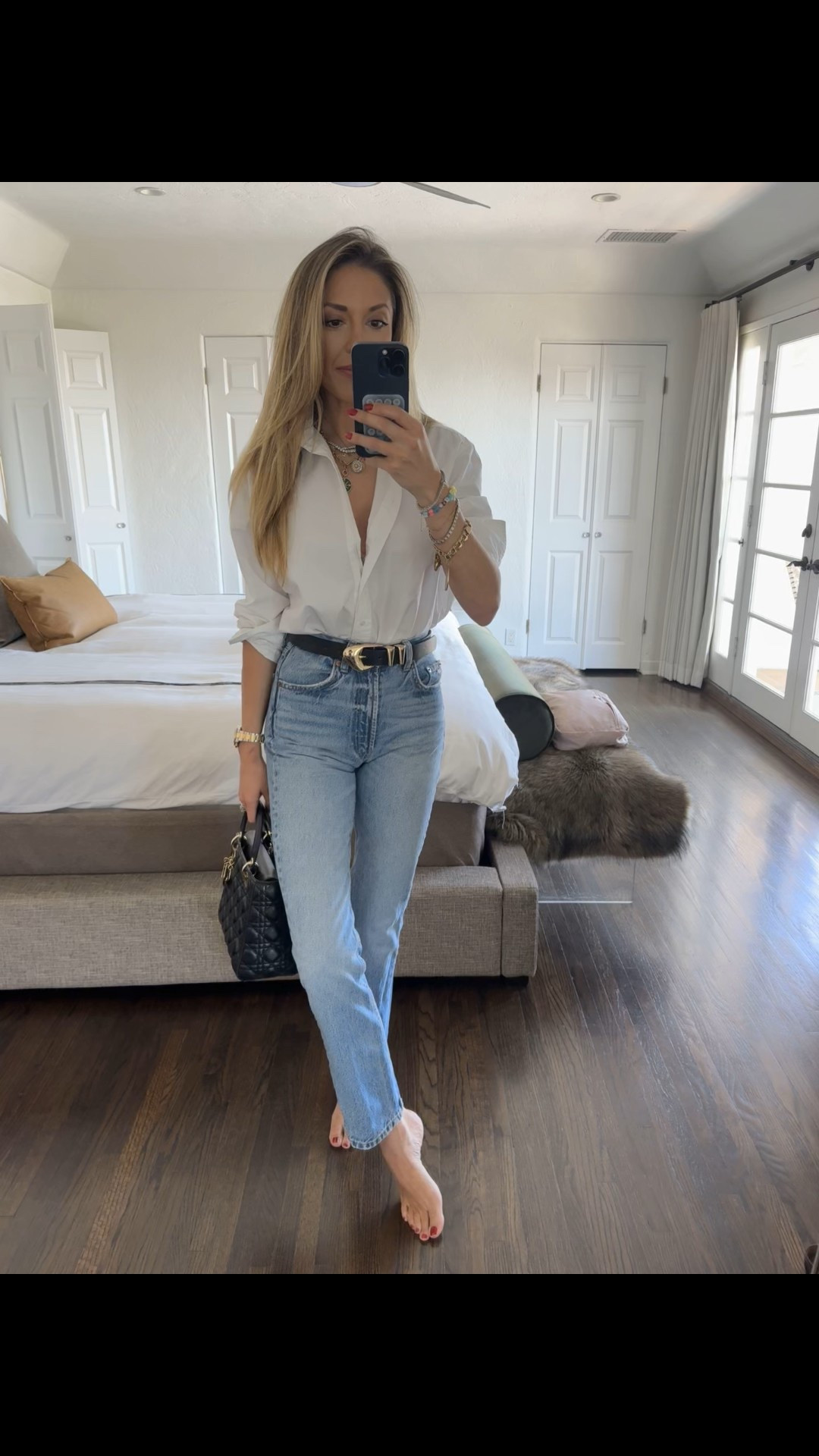 This is a year round uniform and just changes with the accessories. My favorite white button down! 

#LTKFindsUnder100 #LTKStyleTip #LTKWorkwear