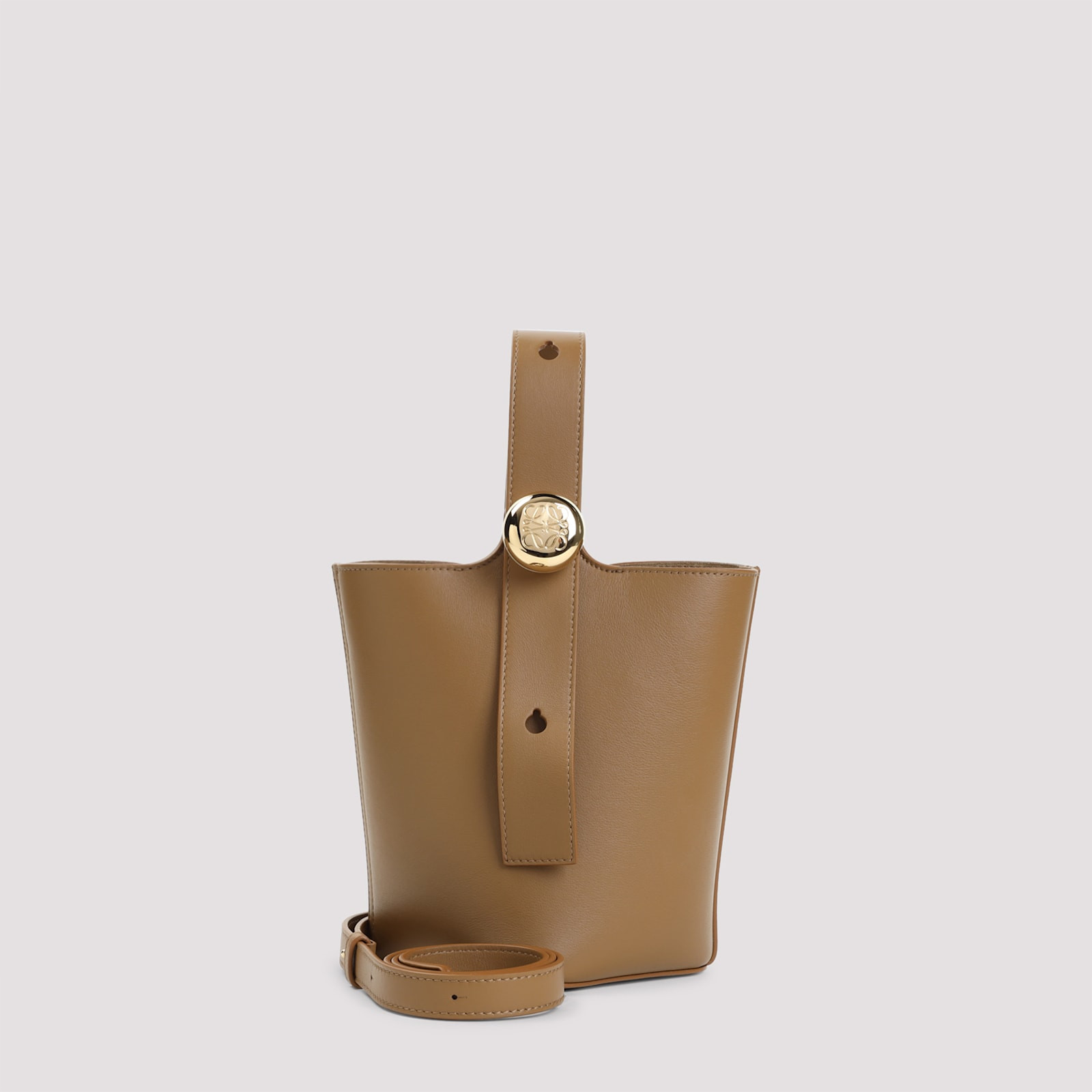 Loewe Pebble Mini Bucket Bag | Italist.com US