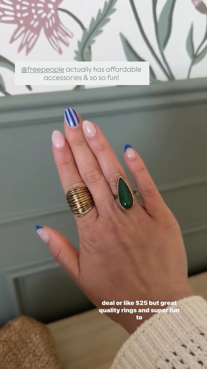 @freepeople actually has affordable accessories & they’re so so fun!