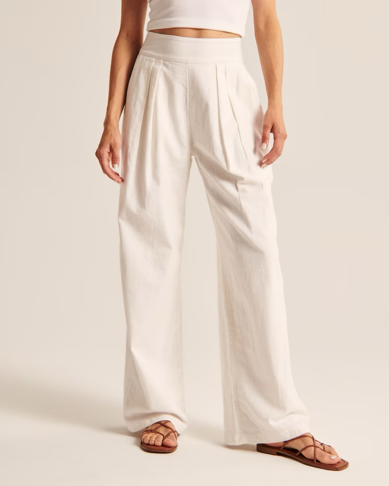 Don’t sleep on these pants! Still on sale at #abercrombie #summer #transition

#LTKsalealert #LTKSeasonal #LTKunder100