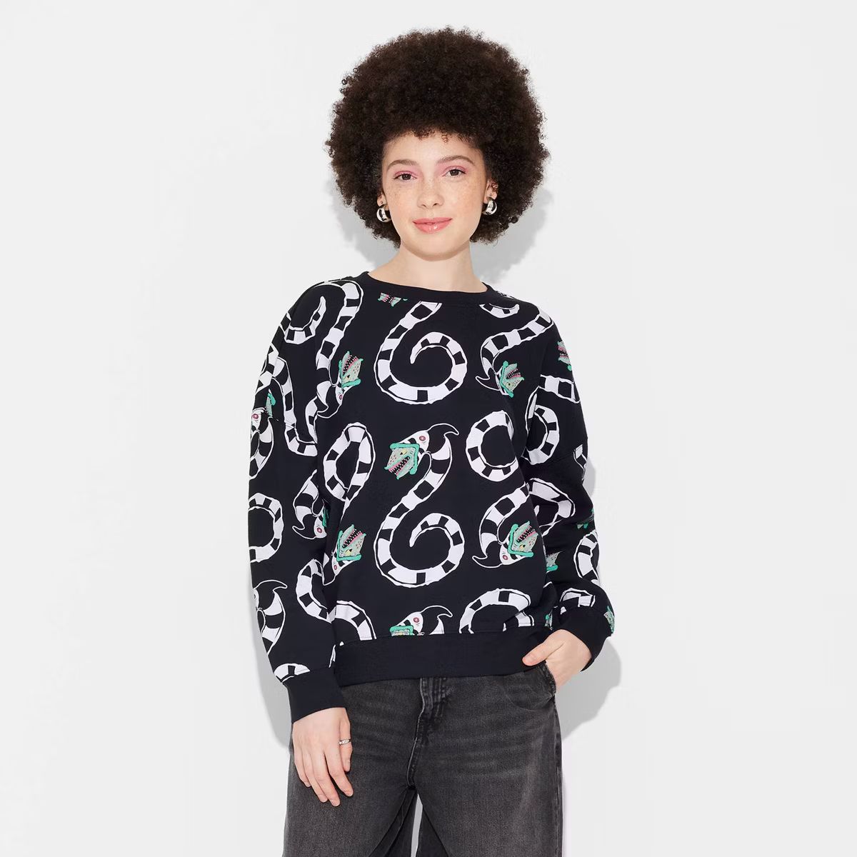 Women's Beetlejuice Print Graphic Sweatshirt - Black XXS | Target