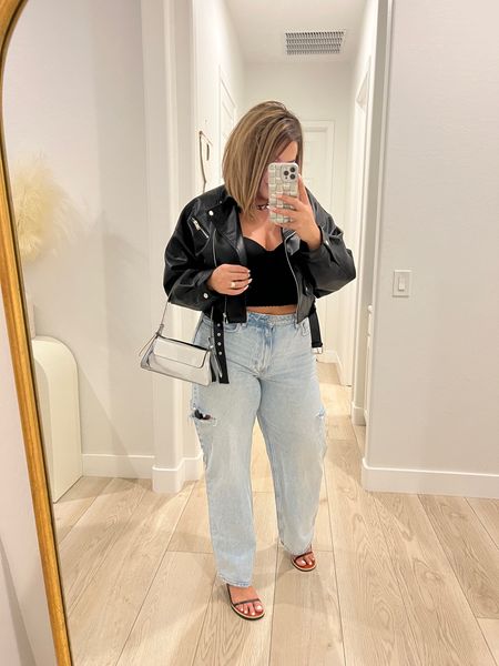 Bra 38dd 
Jeans 32/14L I cut the sides of mine 
Jacket size M it’s oversized 
Bag is linked in my Zara highlight on IG 
Heels are sold out linked something similar. 