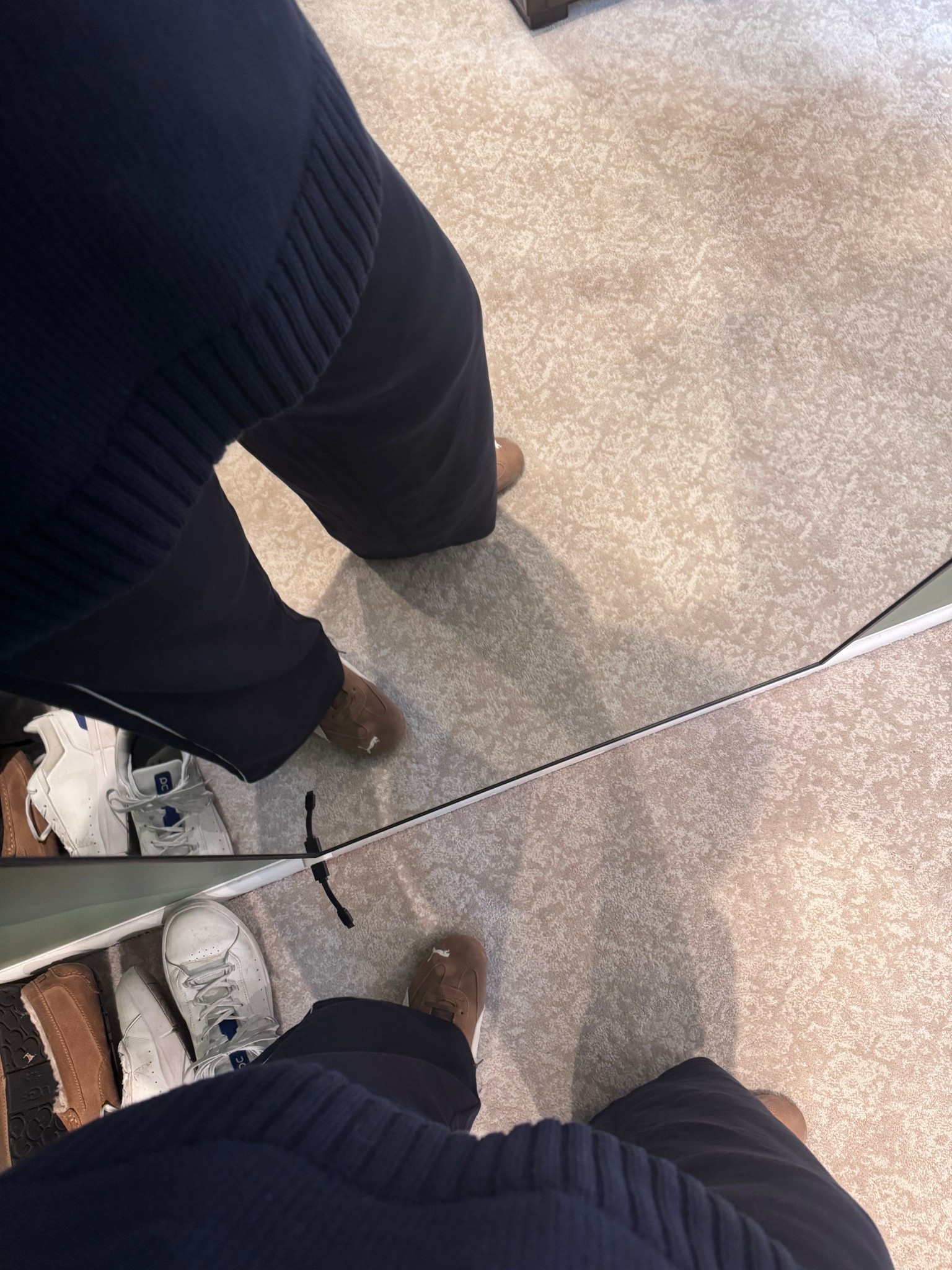 On a rainy day we wear sweats and sneakers 🫤
Wearing a blue gap sweater, american eagle track pants and puma sneakers. 
Whats your go to for rainy days?
Oh and happy friday!!!!

#LTKootd #LTKActive #LTKMidsize