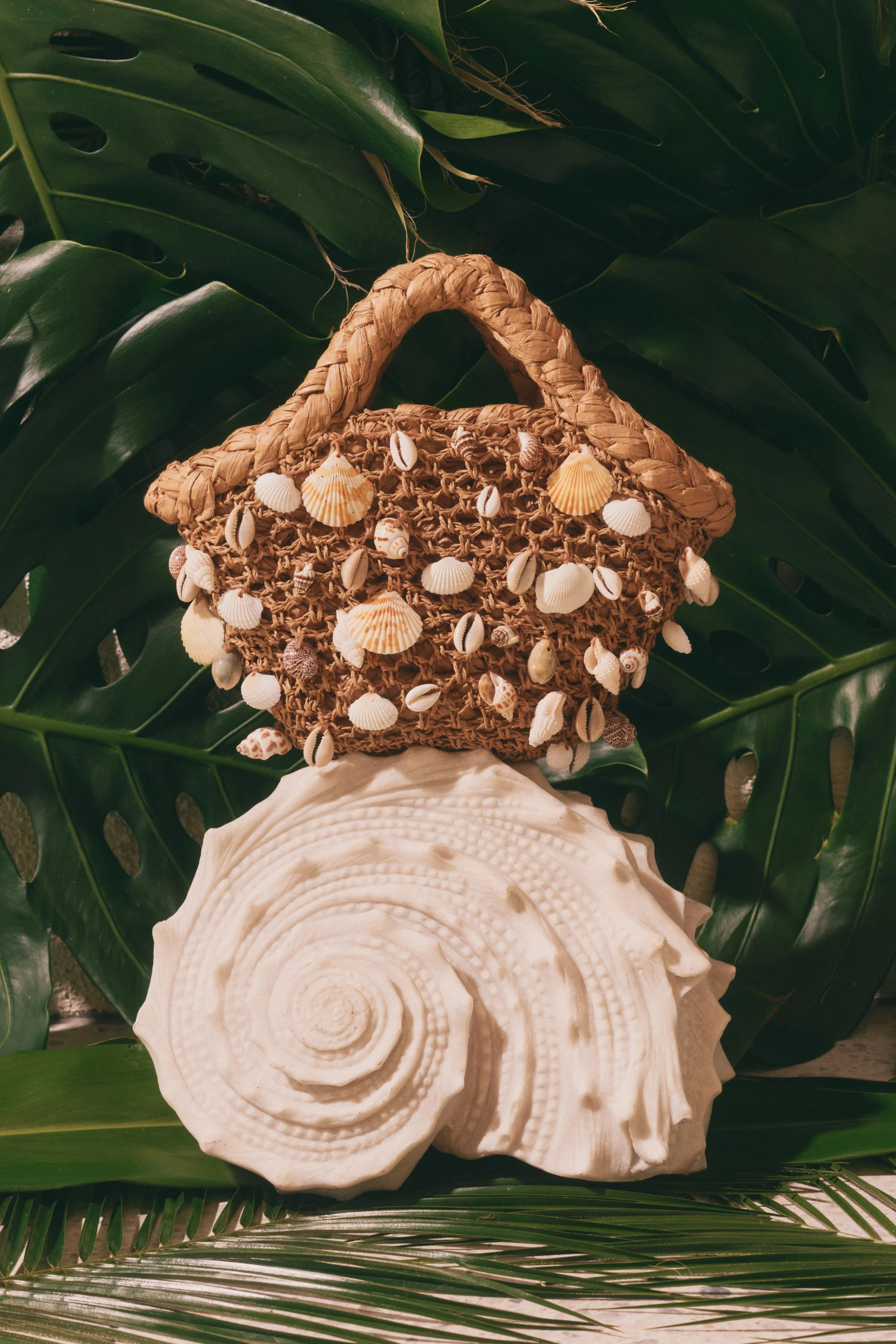 Shelly
           Mercado Tote in Natural | Simon Miller