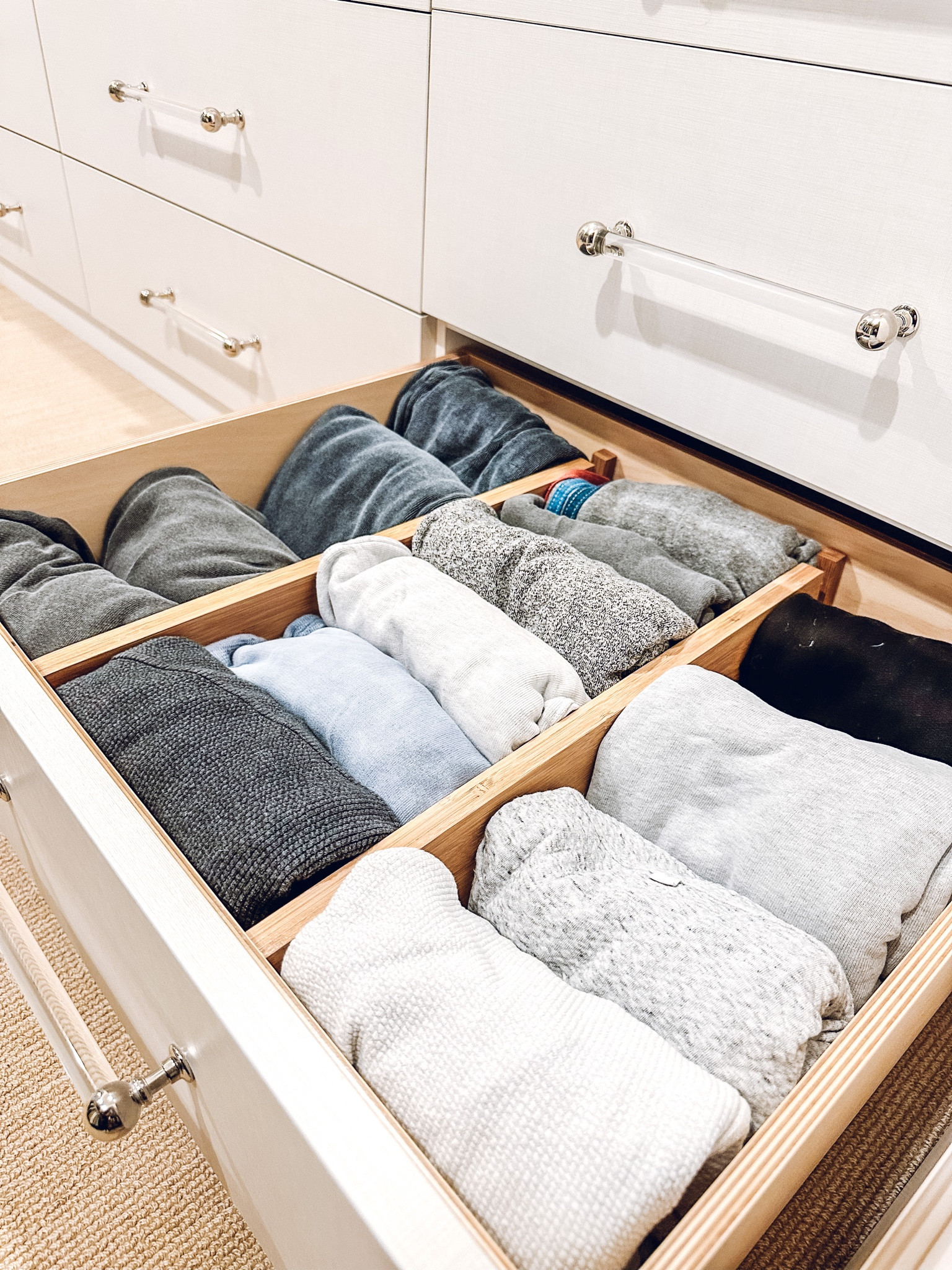 Closet organization✨Madewell Superbrushed Easygoing Sweatpants. Amazon Lipper Dividers. 

#LTKhome