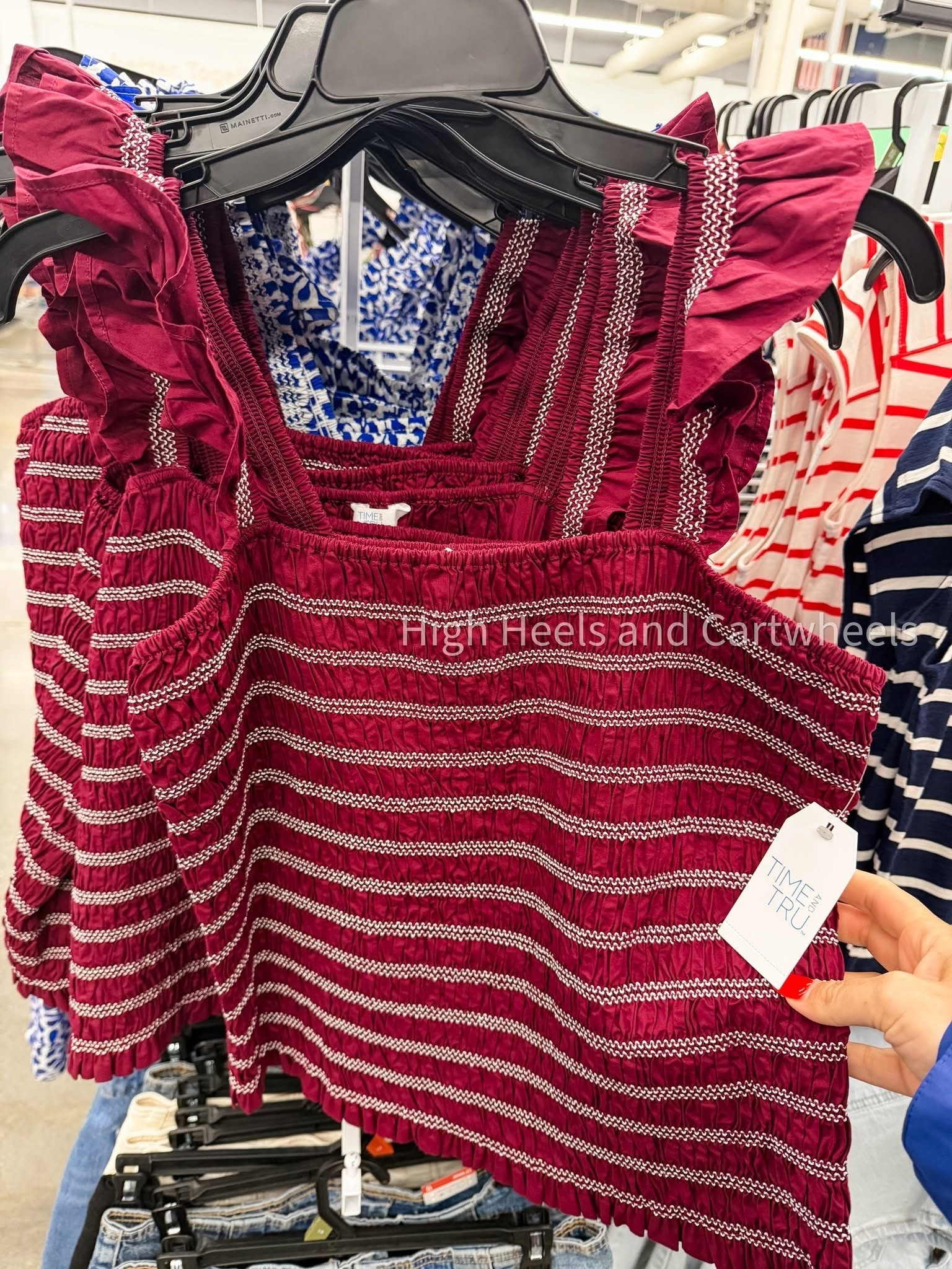 The details on this tank are fabulous!