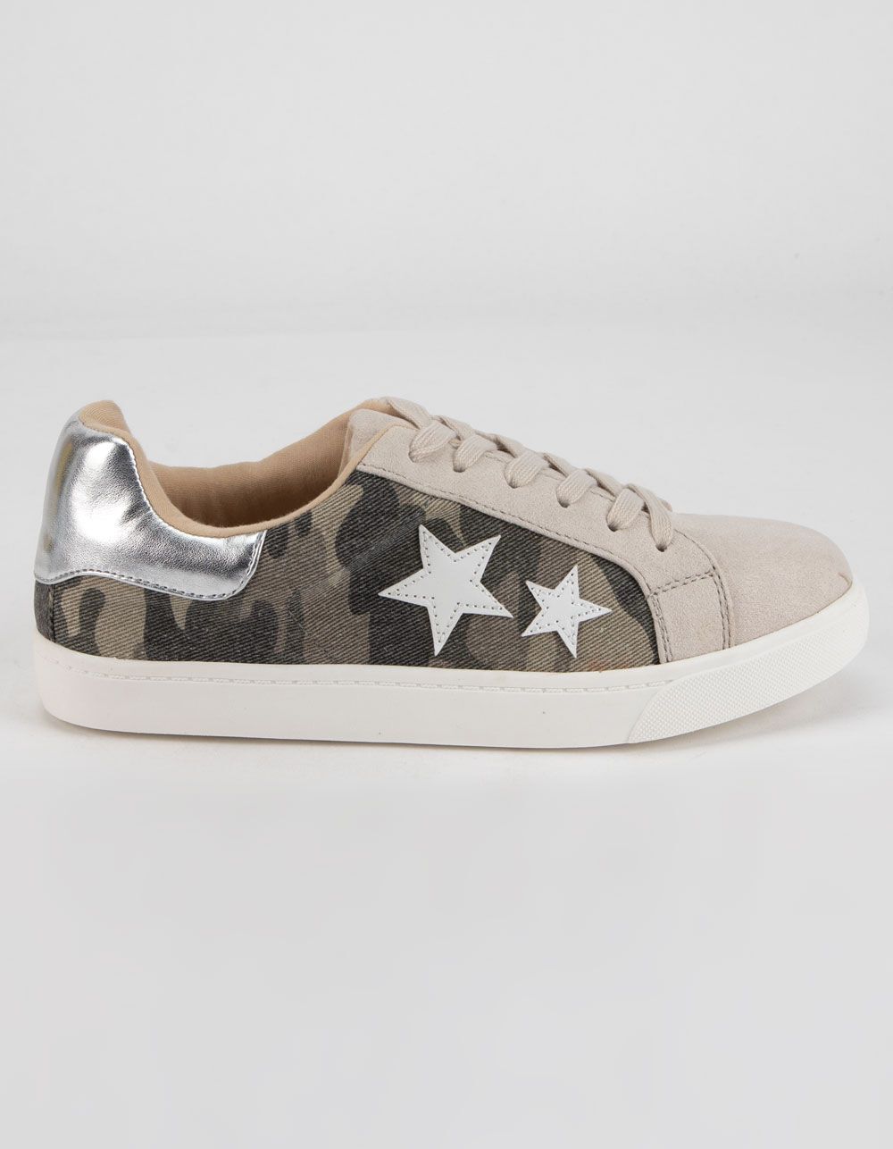 SODA Star Camo Sneakers | Tillys