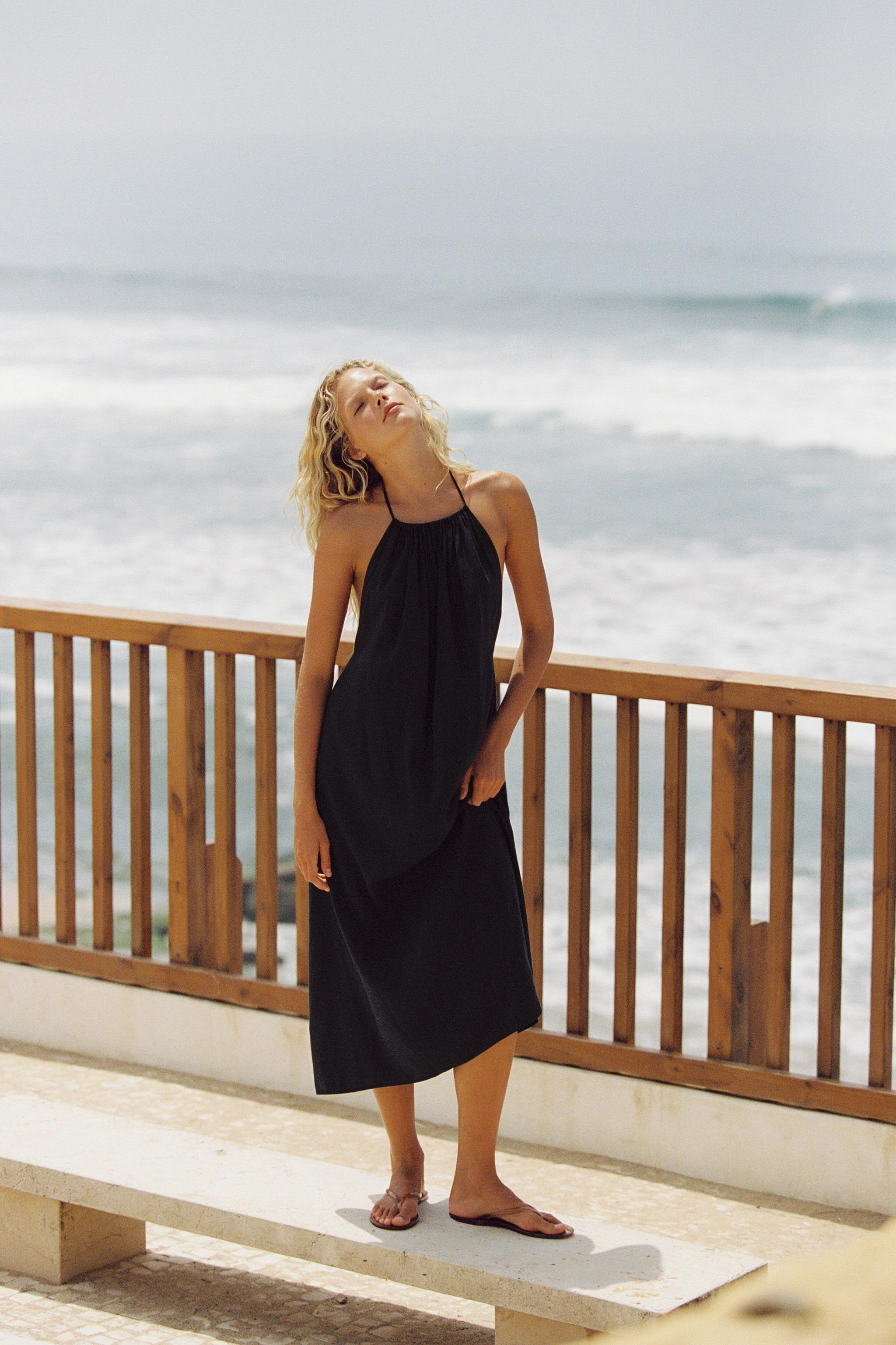 FLOWING HALTER DRESS | Zara UK