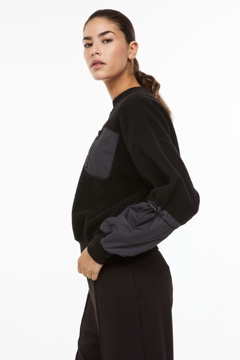 Teddy sports sweatshirt | H&M (US + CA)