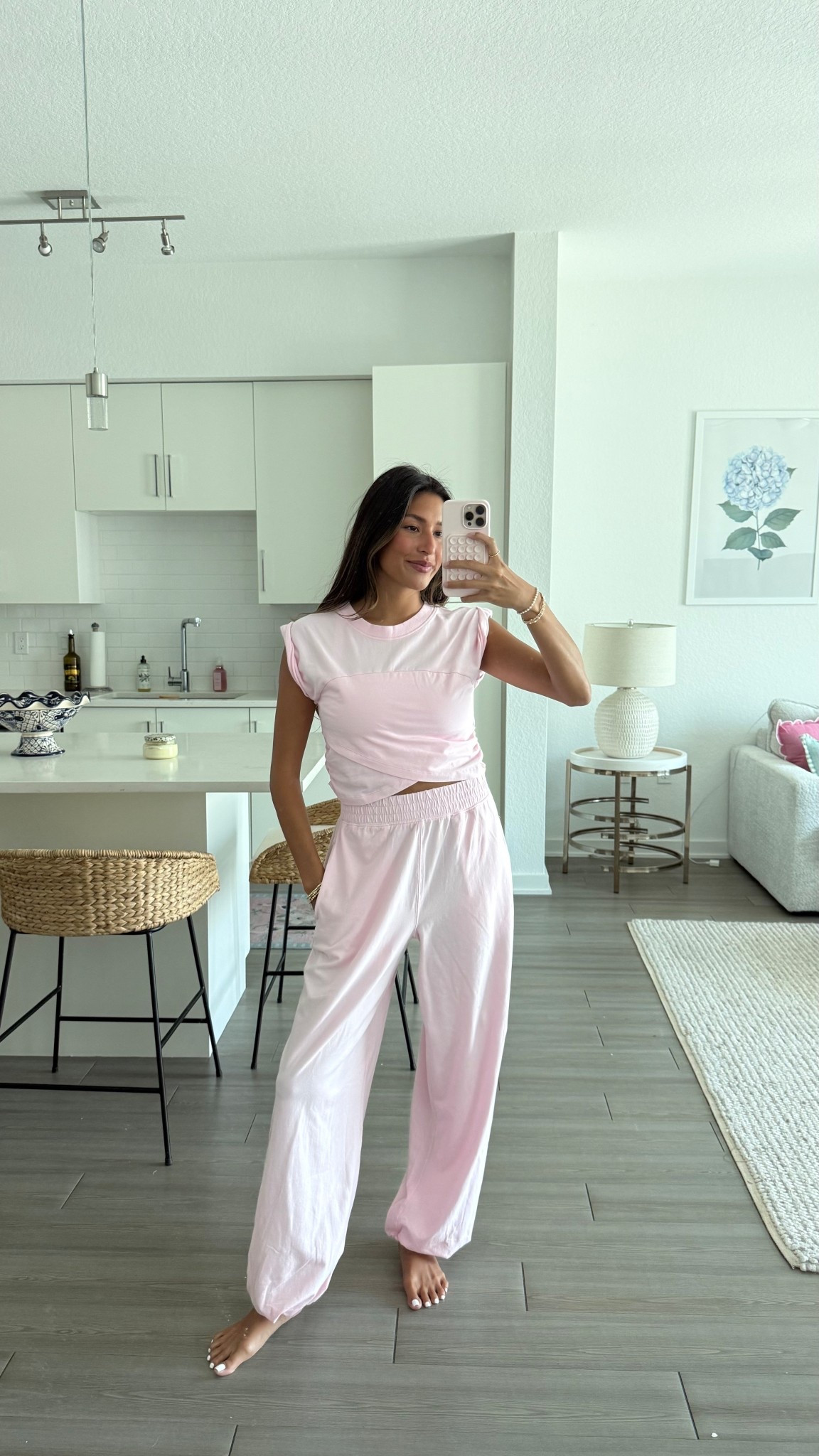 my fav color in the comfiest set🫶🏼✨

#LTKSeasonal #LTKFindsUnder100 #LTKActive