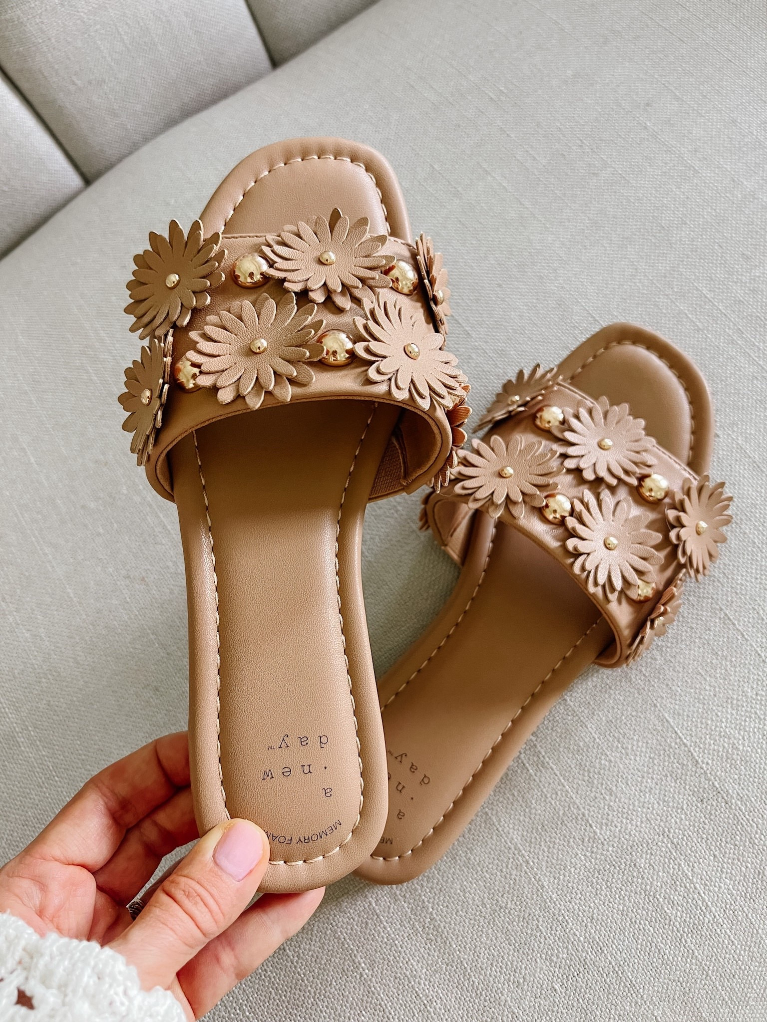 Target sandals that are so comfy and darling 

#LTKootd #LTKmomlife #LTKgrwm