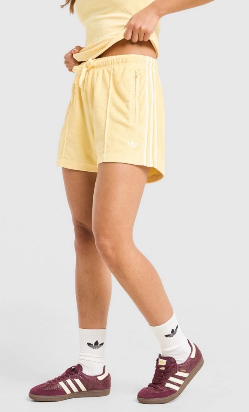 these shorts are so cute for summer💛💛 ad

#LTKsummer #LTKuk #LTKstyletip