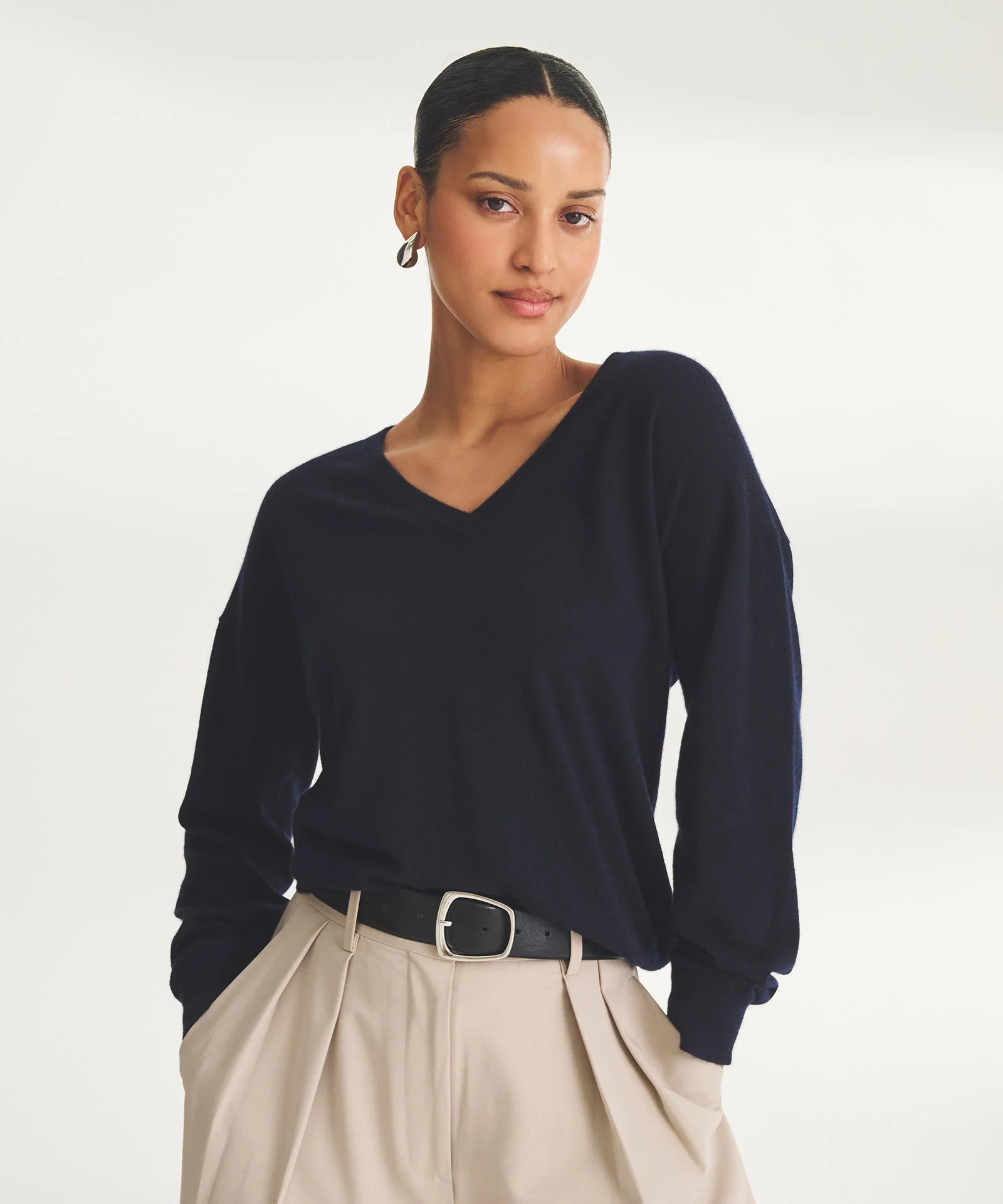 Super Fine Cashmere V-Neck | NAADAM