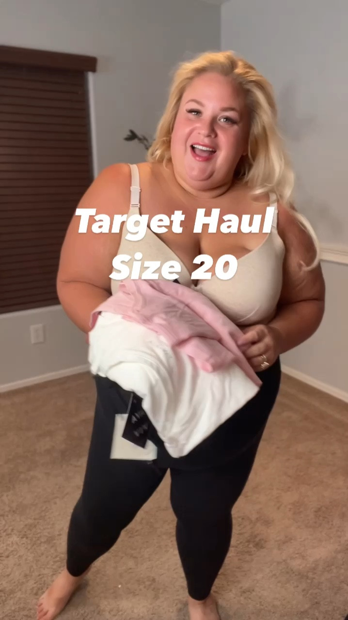 Target casual plus size outfits 
Pink tee 3x
Flannel tops 3x
Leggings 2x


#LTKFindsUnder50 #LTKFallSale #LTKPlusSize