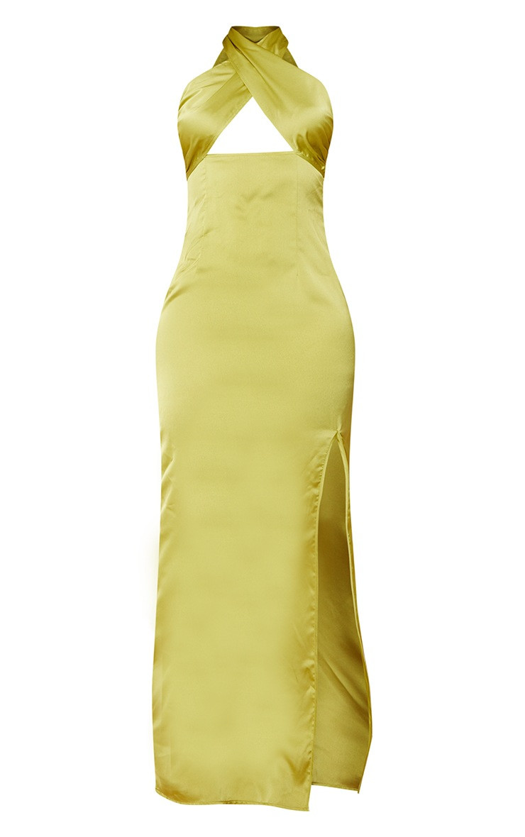 Robe longue satinée vert olive croisée et découpée sur l'avant | PrettyLittleThing (FR)