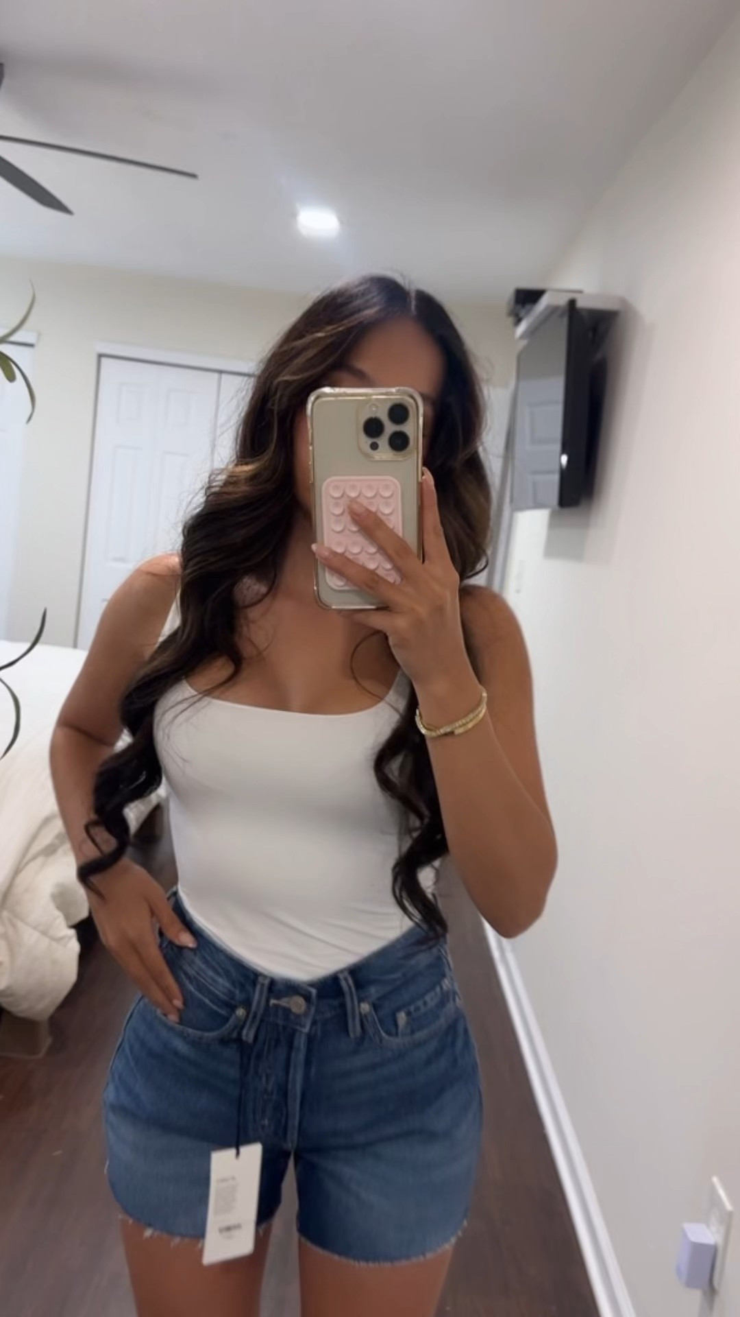 Obsessed with these denim shorts!! The fit is soo perfect 🙌🏼 wearing size 24  

#LTKPetite #LTKStyleTip #LTKFindsUnder50