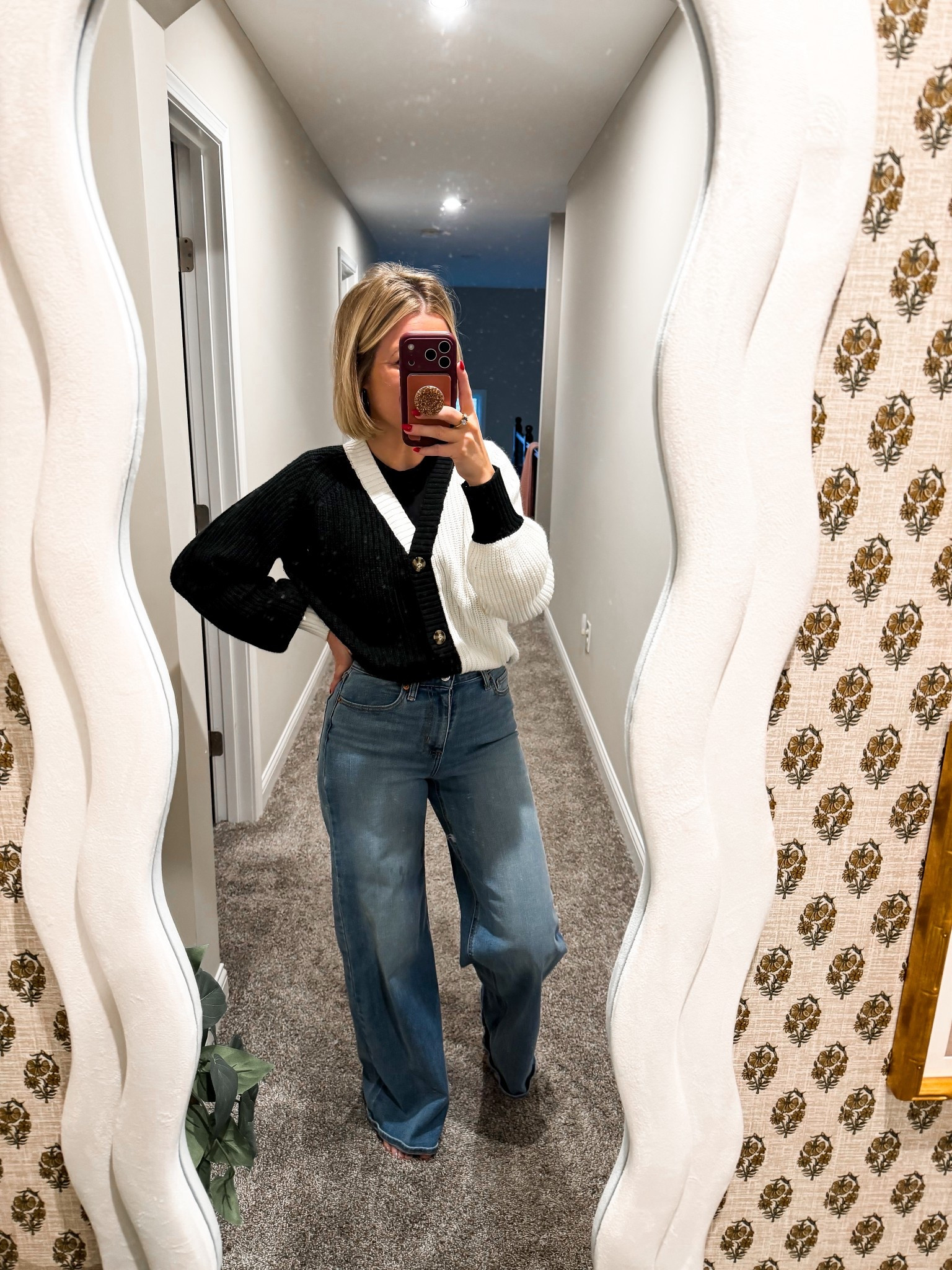 Told myself to get out some cardigans I had in my closet and wear them!!! 🖤🤍
It’s the perfect transition for this weather bouncing from warm to
Cool to cold and back to warm!

#LTKgrwm #LTKootd #LTKWorkwear