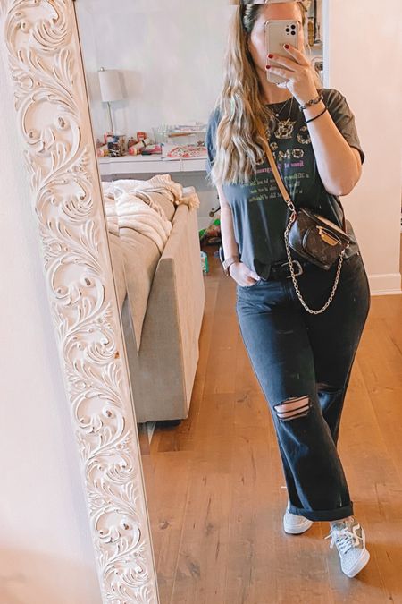 Another pair of gap jeans that are just perfect. If you want to try the wide leg Jean trend these are the ones to get! They run TTS and I’m wearing a 31. They give a little once you wear but no stretch. I love to roll them with sneakers or boots and paired here with a band tee and belt with my crossbody for a casual outfit. 

Fall outfit, casual outfit, black jeans, gap denim, gap style, ripped jeans, wide leg, midsize, curvy style 

#LTKstyletip #LTKfindsunder50 #LTKmidsize