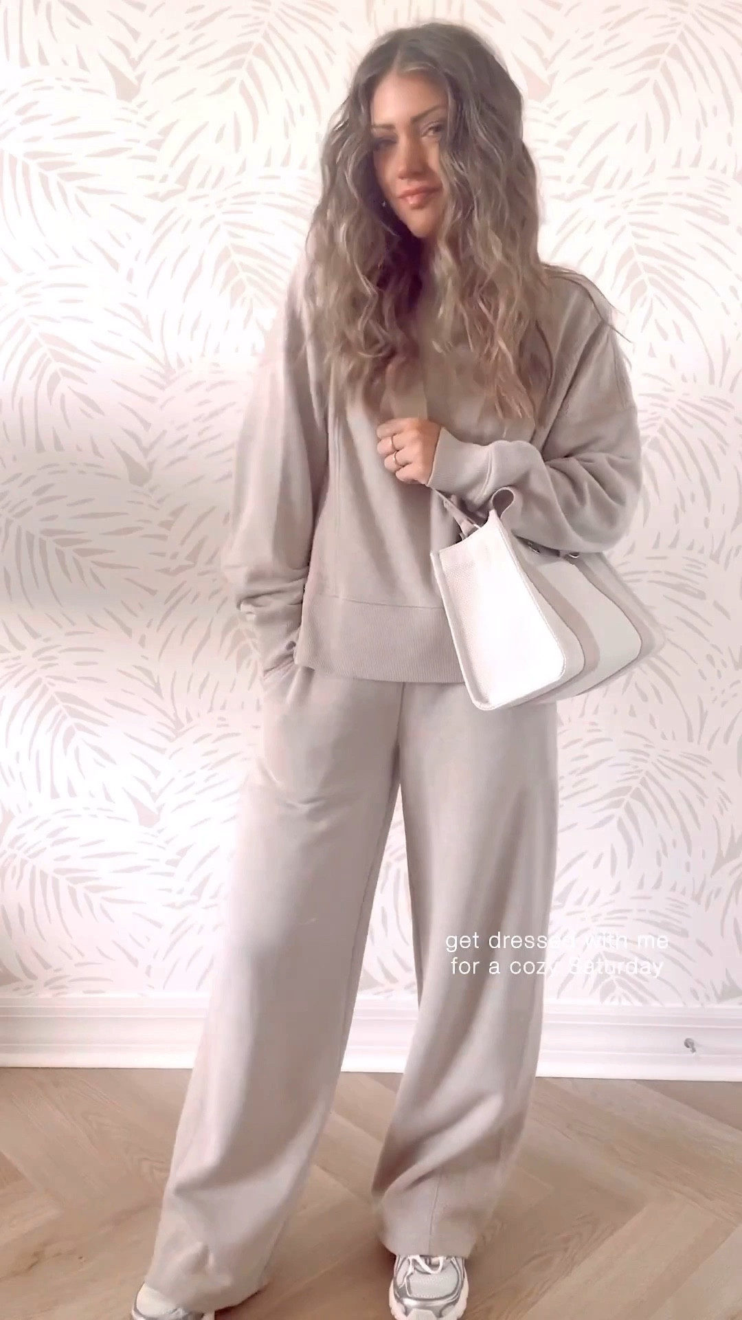 SO COZY! This is the set you’ll want to live in all winter. 🫶🏻 and it’s 25% off right now!! 
>> I’m 5’4, size 0/2 wearing XS regular for a baggy fit. Size down at least one size! If you’re any shorter than me, you’ll probably want the short length— these def run super long. 

#neutraloutfits #matchingsets #traveloutfit #momoutfits #giftsforher #christmasbreak #winterstyle 