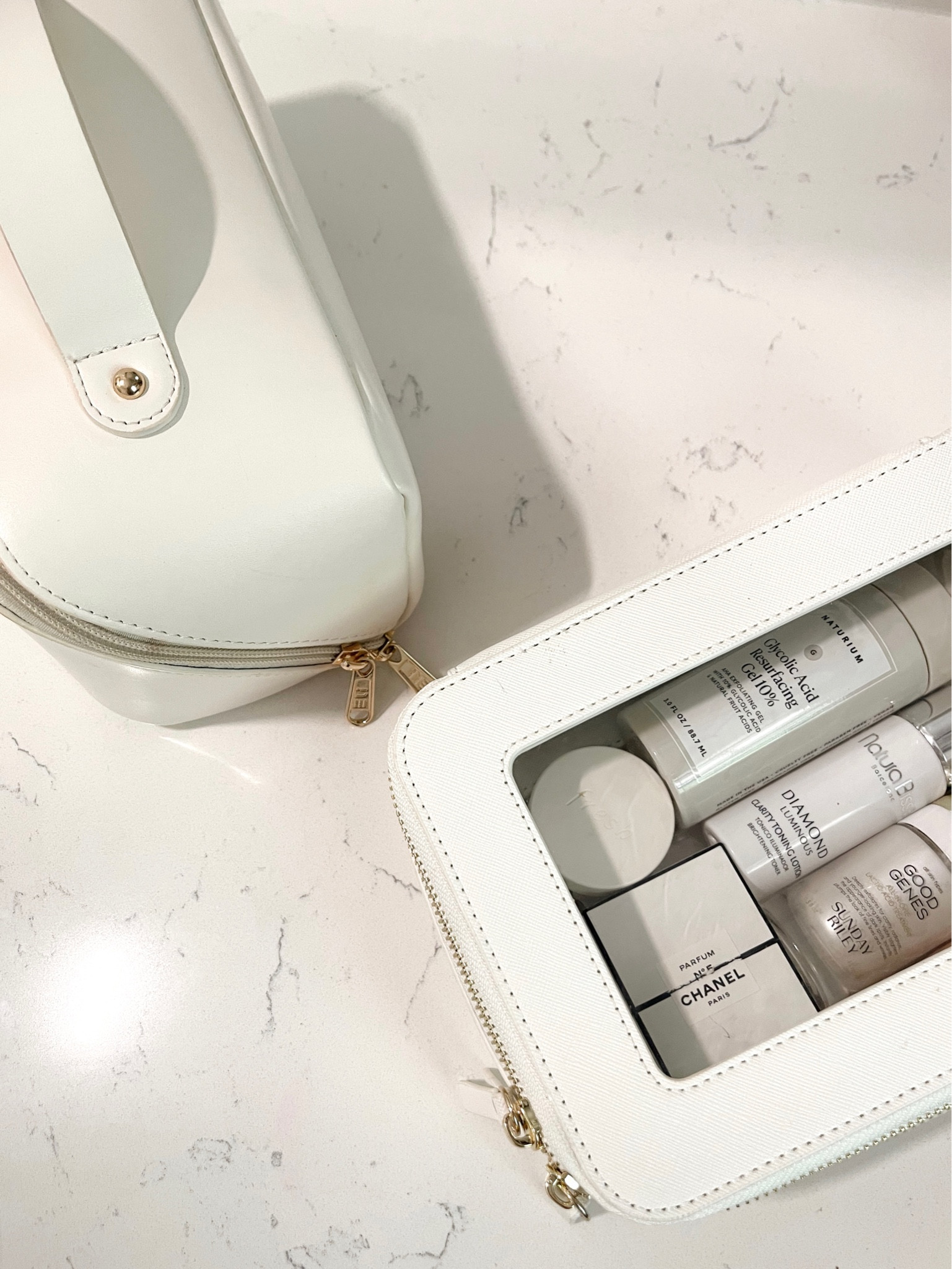 love these chic makeup/travel bags from Amazon!
makeup bag, amazon travel finds, toiletry bag, white makeup bag, leather makeup case, travel necessities#LTKFind #LTKunder50

#LTKtravel