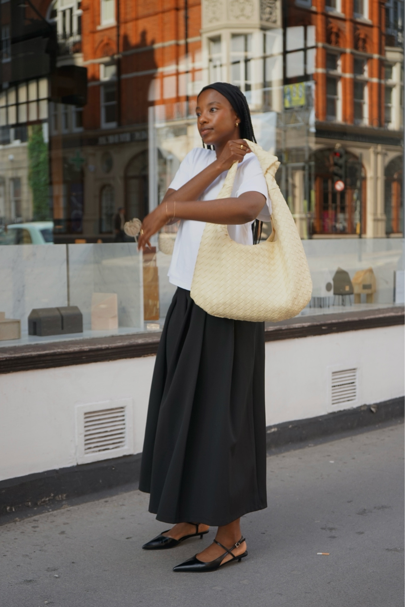 Pale yellow buttery bag 🍋💛 #summer #summer #summeroutfit #accessorise

#LTKsummer #LTKeurope