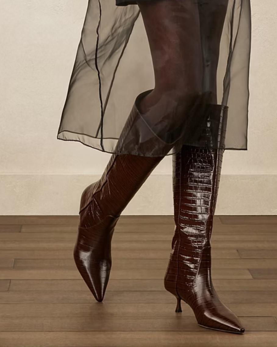 Embossed kitten heel brown leather boots 

#LTKSaleAlert #LTKShoeCrush #LTKGiftGuide