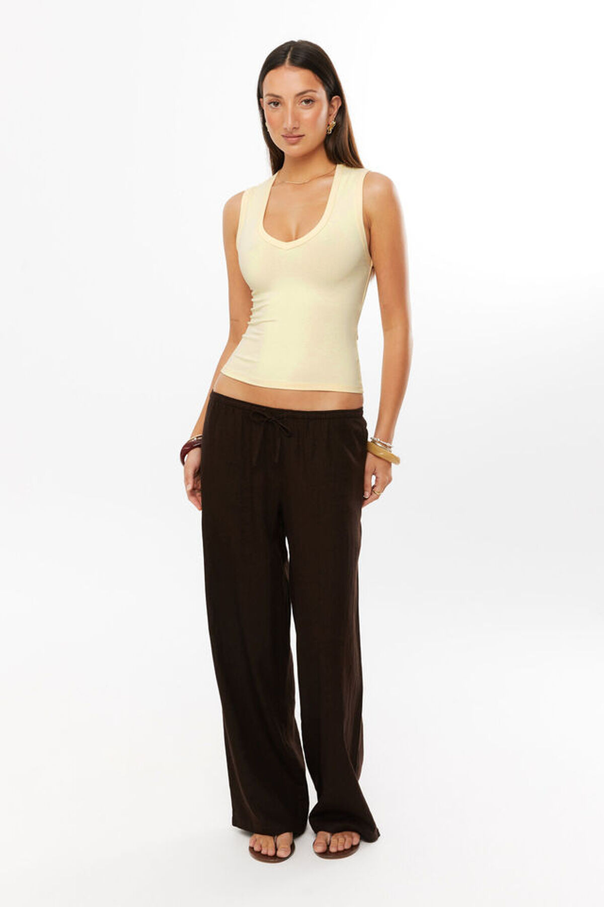 Sleek Belle V Neck Tank & Low Rise Linen Pant Bundle | Supre (AU & NZ)