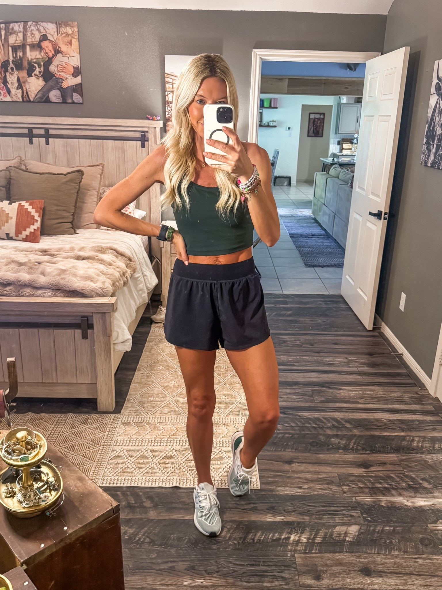 Workout OOTD

#LTKdayinmylife #LTKootd #LTKmomlife