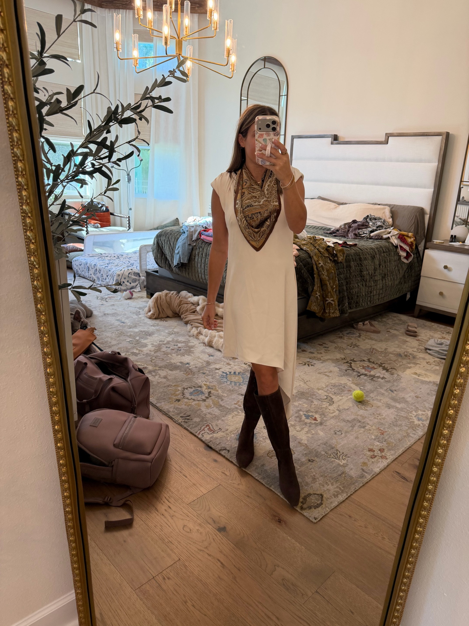 Wearing boots in color “Dark Brown"

#ChristianBlairVordy



#LTKootd #LTKOver40 #LTKPetite