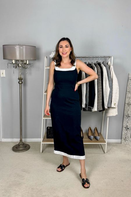 Classy summer outfit 🖤🤍

Black dress with white trim linen midi dress size small, TTS 
Black sandals size 7, slightly wide on narrow foot 

Meredith Blake 
Summer dress
Date night outfit 
Brunch outfit   

#LTKSeasonal #LTKStyleTip #LTKTravel
