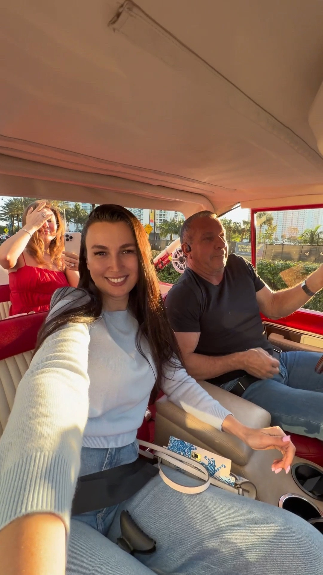 Stylish 100% cashmere sweater

#LTKootd #LTKdayinmylife #LTKgrwm