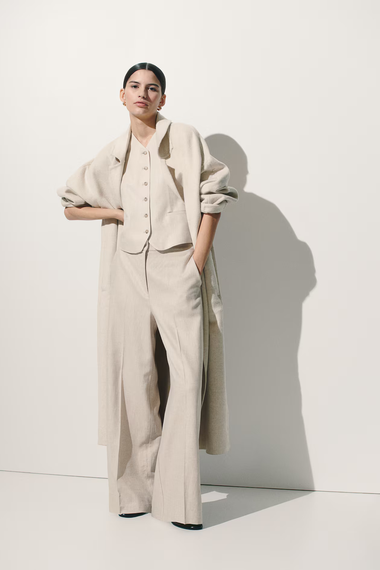 Wide linen-blend trousers - Light beige - Ladies | H&M GB | H&M (UK, MY, IN, SG, PH, TW, HK)