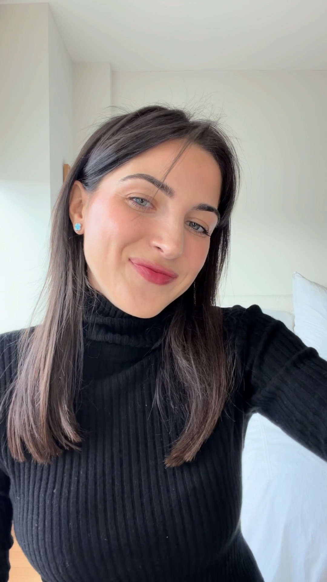 Doing my makeup while I talk about moving in with my bf

#LTKgrwm #LTKBeauty #LTKselfcare