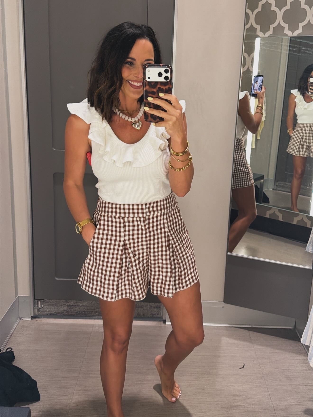 the cutest little target find 🤍 this ruffle top + gingham shorts combo is giving effortless but put together. perfect for spring days, brunch, or running errands but still looking cute. wearing size xs in both! everything is linked here🫶🏼

target outfit | spring outfit ideas | gingham shorts outfit | ruffle top outfit | casual cute outfits | affordable fashion

#targetstyle #targetfinds #ltkstyle #ltkfinds #springoutfits #affordablefashion #everydayoutfits #casualstyle #outfitinspo #momstyle