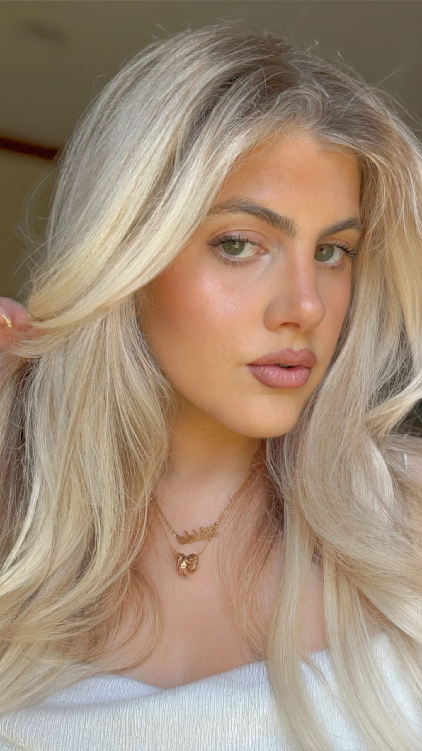 Glowy makeup spring 

@armanibeauty luminous silk foundation, liquid blush, 
@rarebeauty - Liquid bronzer
@makeupforever - Lipliner 
@nyx - powder bronzer 

@sephora 
#makeup #springmakeup #glowyskin #liquidblush 

#LTKSpringSale #LTKBeauty #LTKFindsUnder100