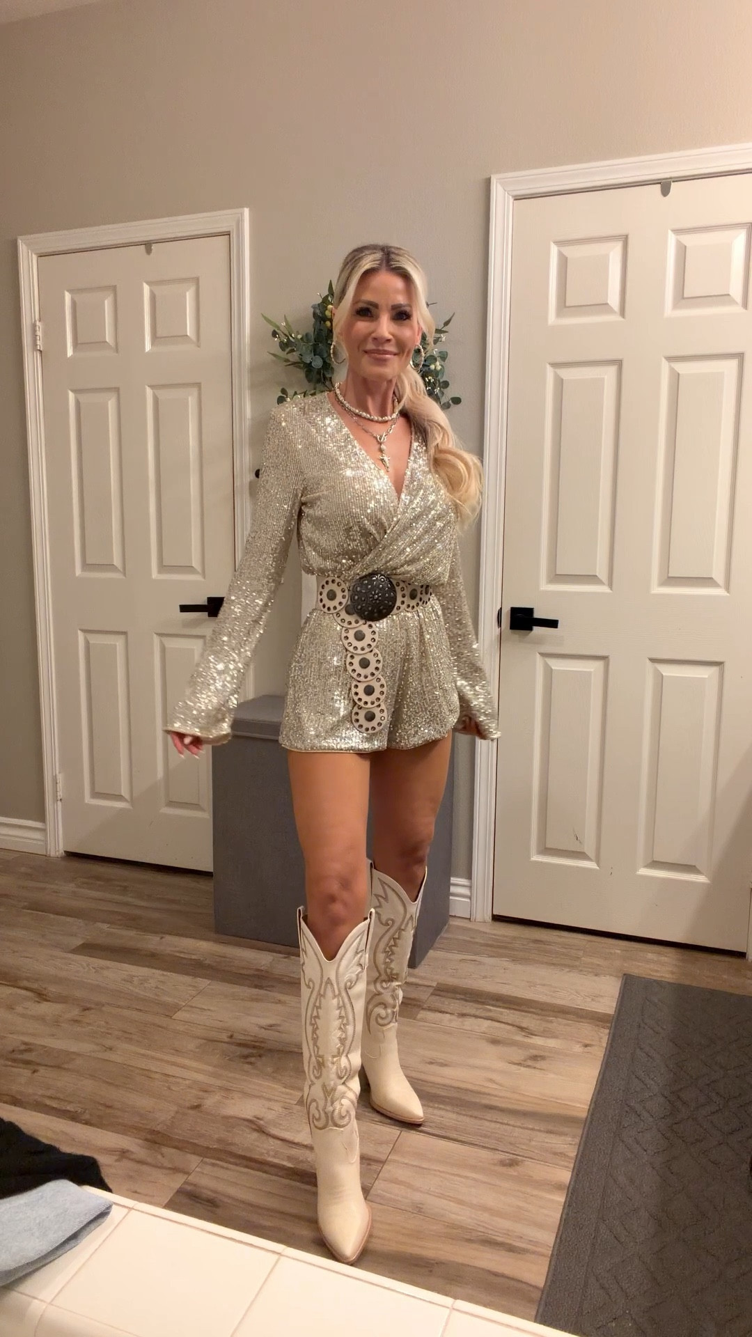 Cute extra western outfit
Romper is H&M (old) can’t link 

#LTKfitnessgoals #LTKootd #LTKOver40