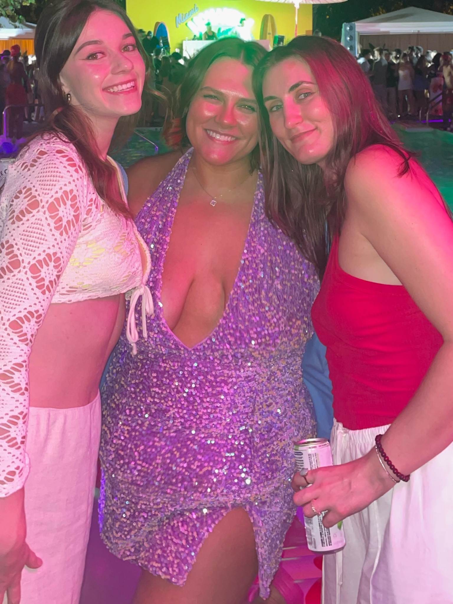 Miami ☀️👙🍾

#LTKSeasonal #LTKParties #LTKMidsize
