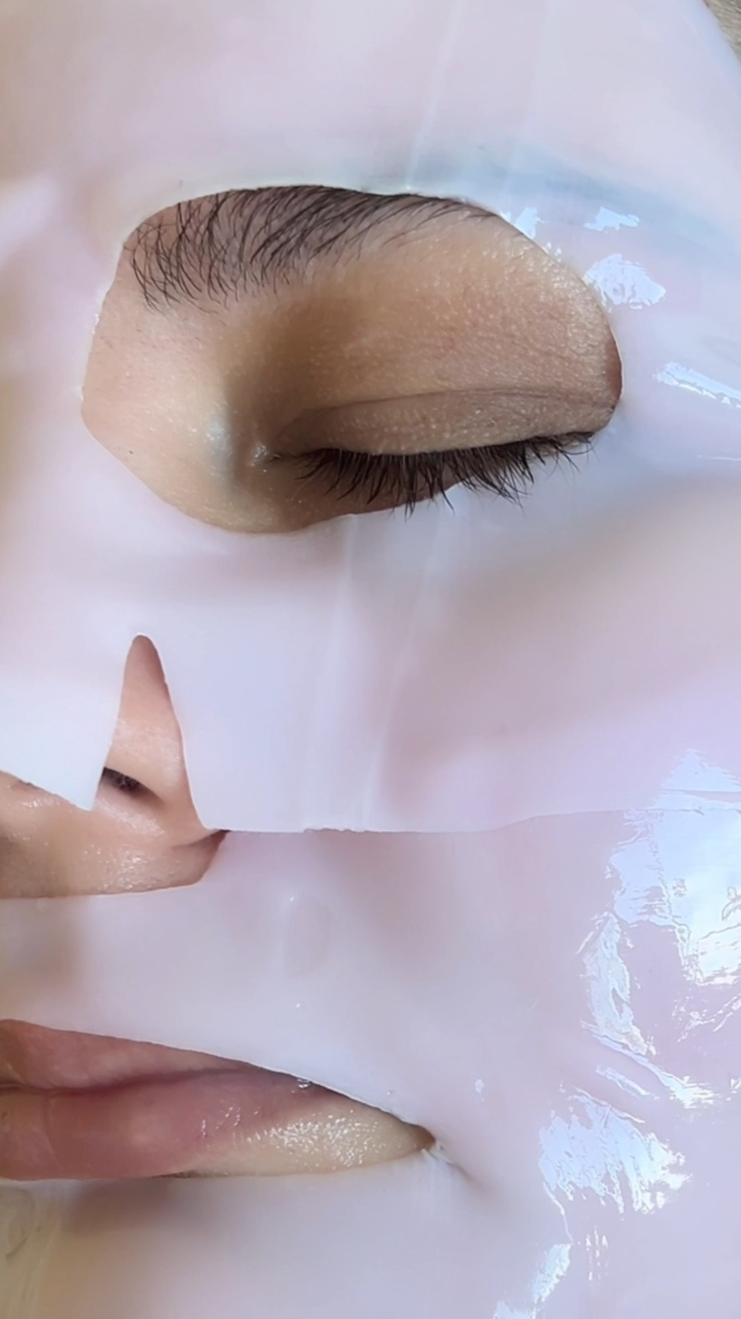 If you’re looking for an affordable face mask, look no further than Loops! I have pretty sensitive skin and I LOVE these masks! These two are my favorites

#target #affordableskincare #skincaremask

#LTKWatchNow #LTKBeauty #LTKFindsUnder50