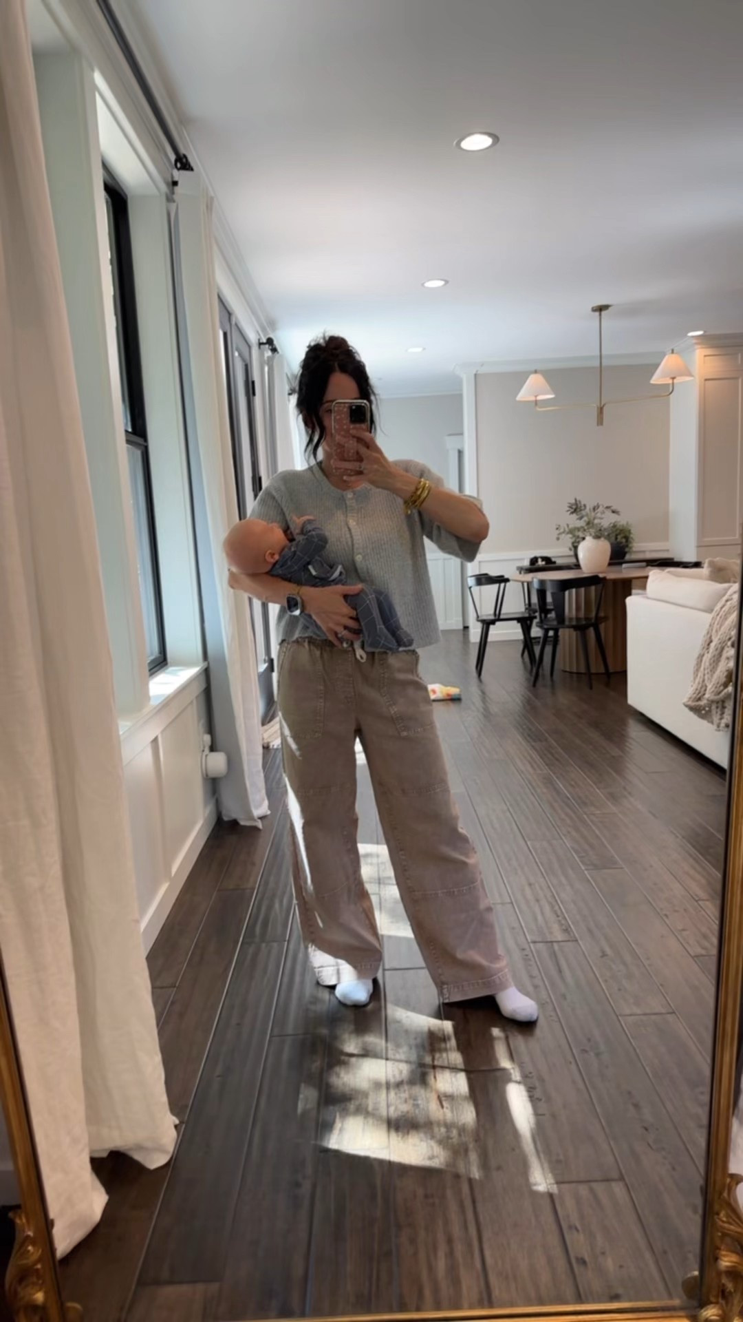 Love an outfit you can wear pregnant & postpartum 👏🏻

#LTKFindsUnder50 #LTKBump #LTKStyleTip