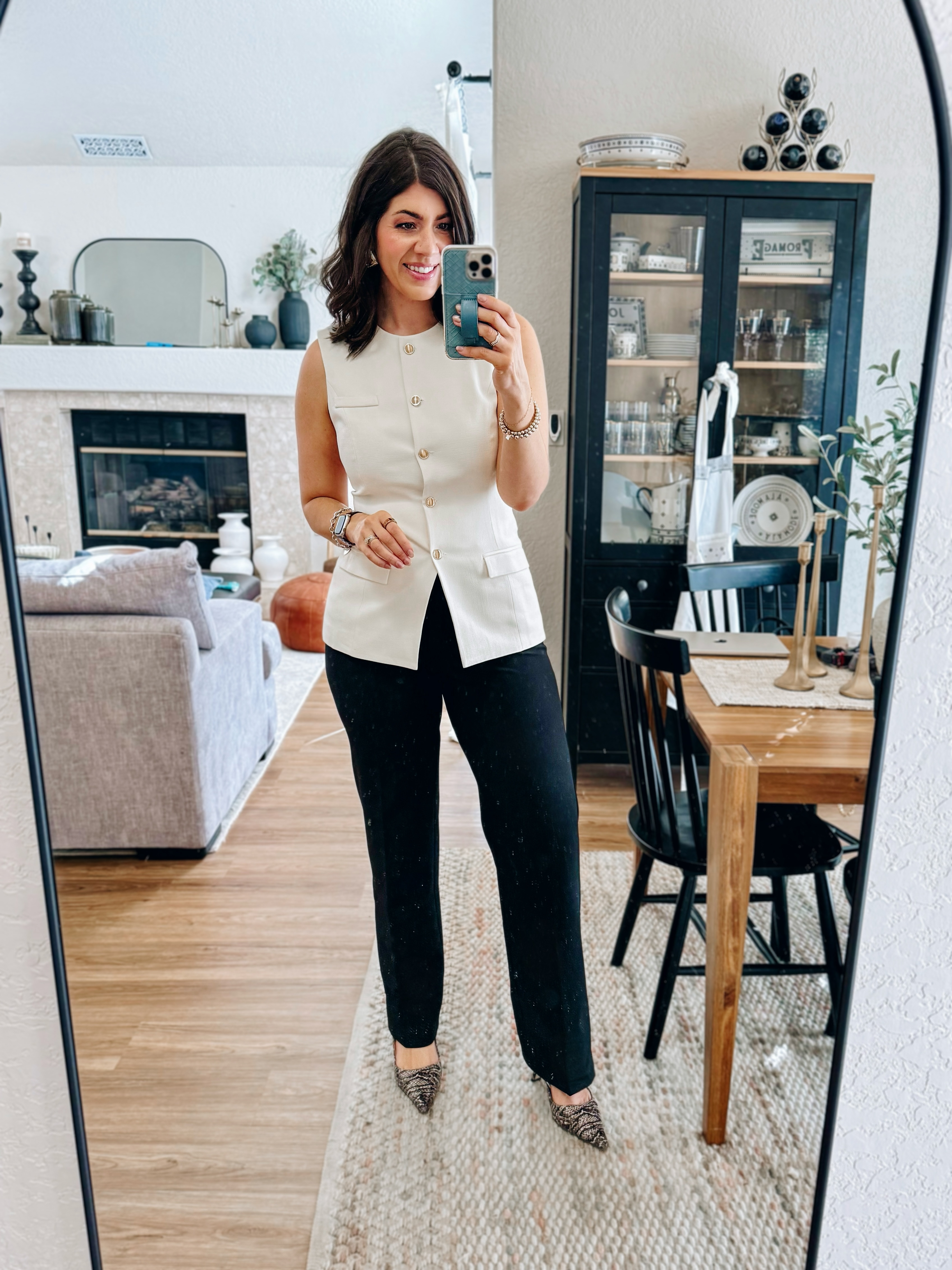 Midsize work outfit
Medium vest
10 L slim trouser 

#LTKMidsize #LTKWorkwear #LTKStyleTip