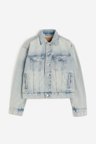 Short denim jacket - Pale denim blue - Ladies | H&M GB | H&M (UK, MY, IN, SG, PH, TW, HK)