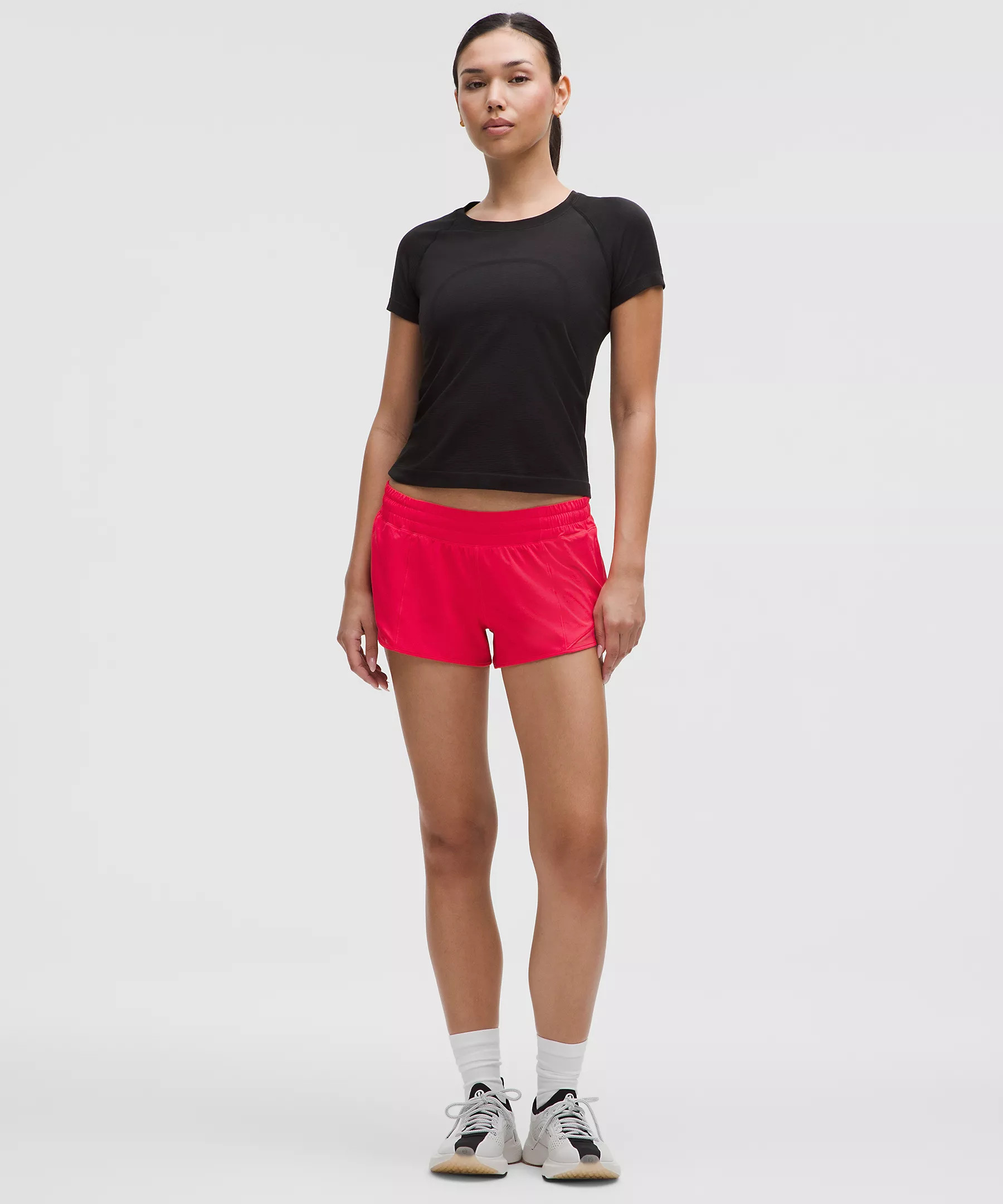Hotty Hot Low-Rise Lined Short 2.5" | Lululemon (US)