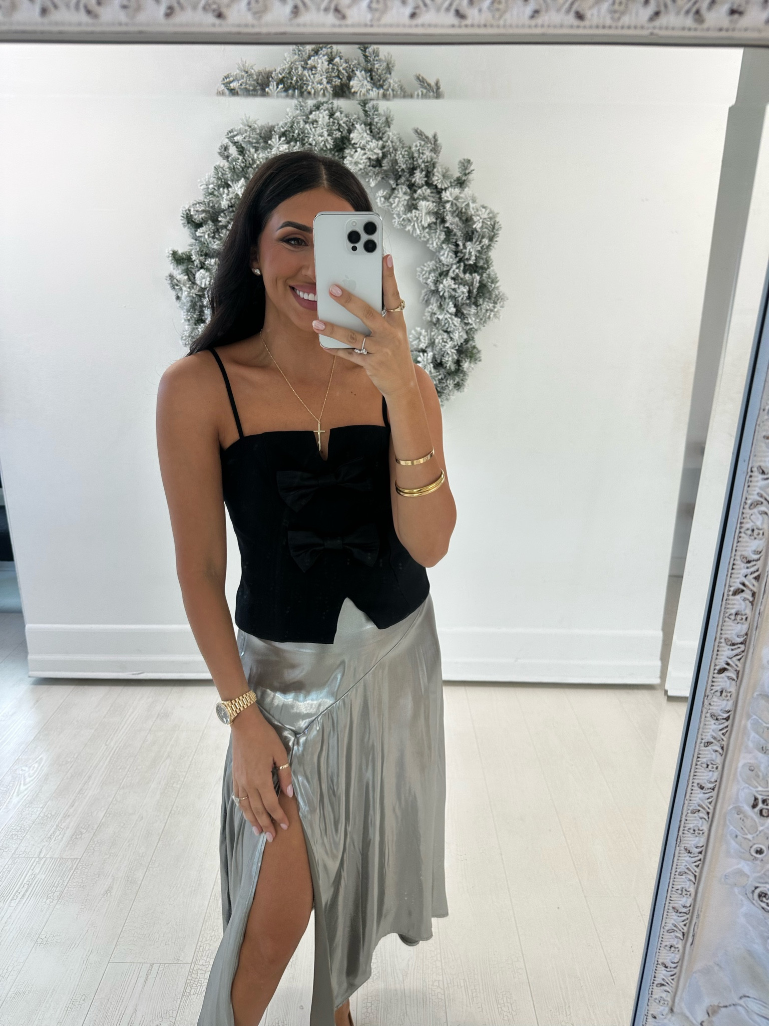 Top: small
Skirt: xs

Dressupbuttercup.com #dressupbuttercup #dederaad 

#LTKSaleAlert #LTKCyberWeek #LTKFindsUnder50