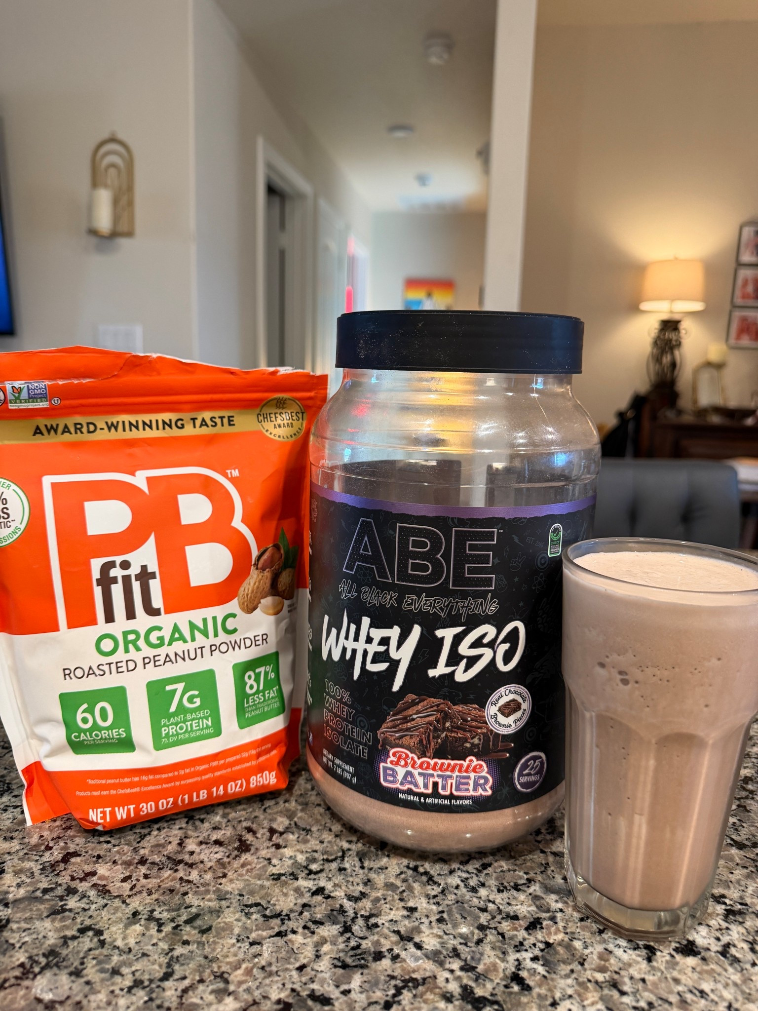 My go-to morning protein shake since being on a GLP-1!! Eating breakfast has always been hard for me so I try to start the day with this to keep my body fueled. Literally taste like a milkshake 🧋 

#LTKfoodie #LTKActive #LTKmorningroutine