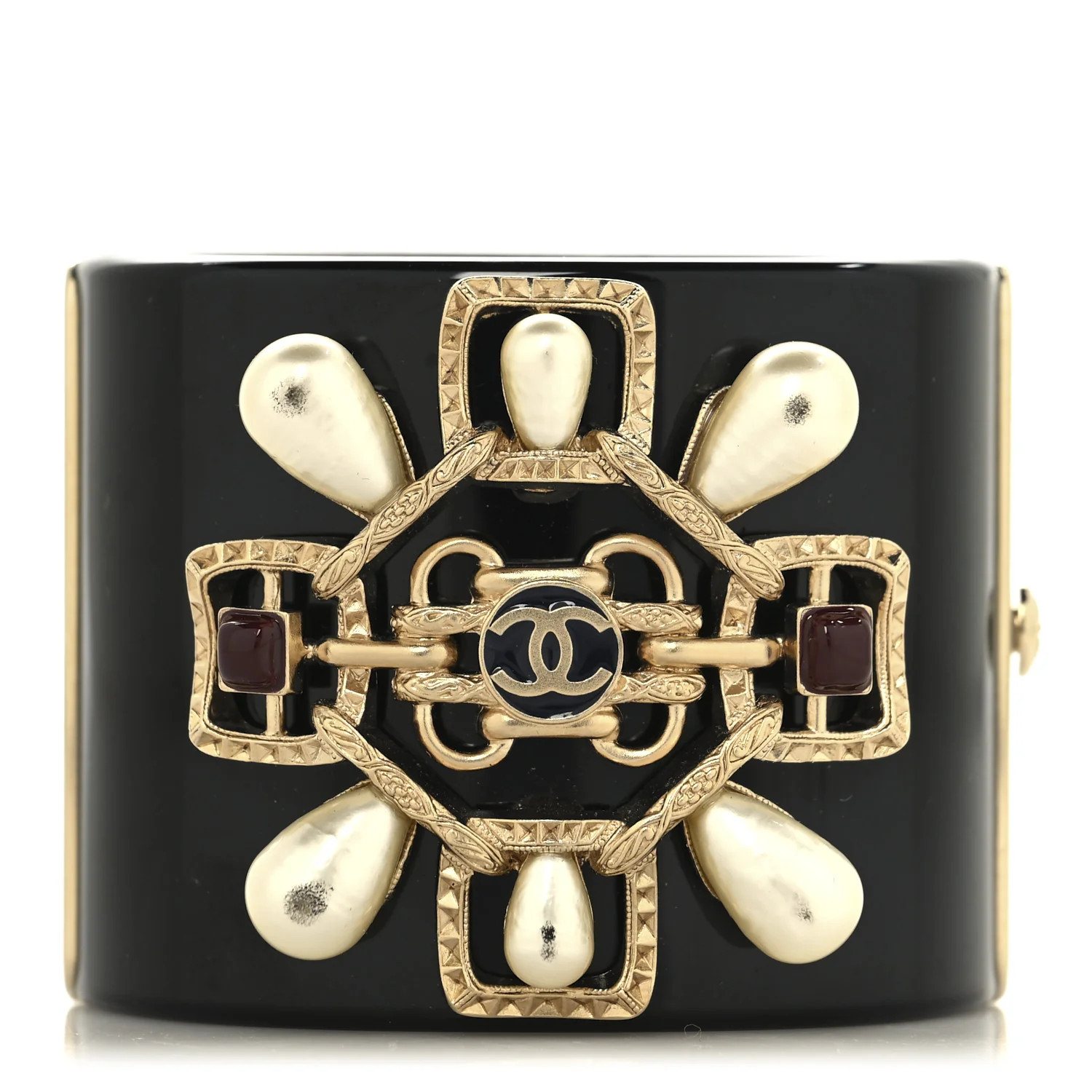 Chanel Resin Gripoix Pearl CC Wide Cuff Black 1793380 | FASHIONPHILE (US)