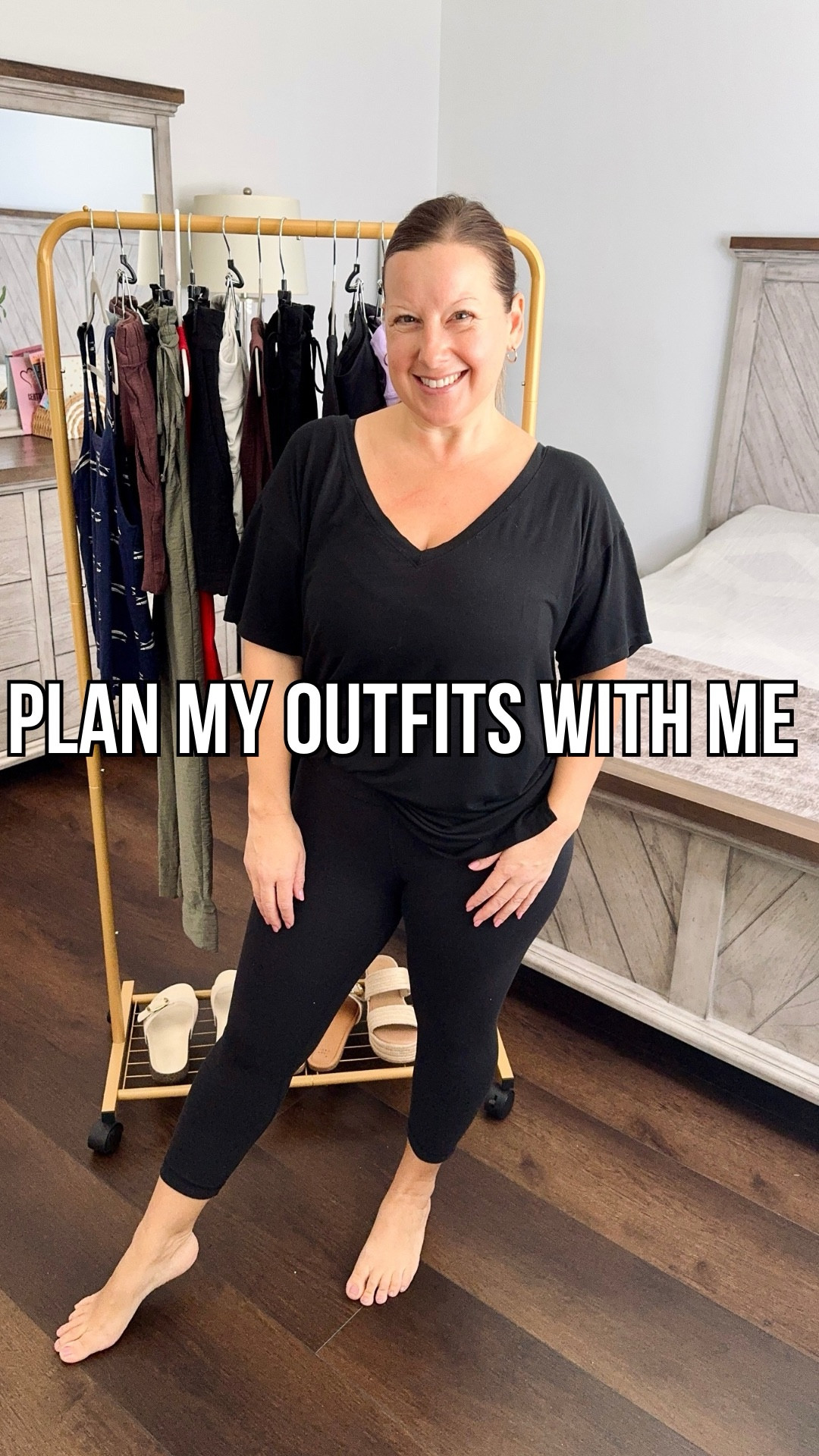 ✨ Help me plan my outfits for the week! ✨
I’m styling versatile petite & curvy-friendly looks you can mix + match:
👖 Blue tank with brown shorts or green wide leg pants
❤️ Red vest with black shorts or white activewear skirt
🤎 Brown sleeveless top with matching bottoms or black wide leg pants
🖤 Black cropped tee with black activewear skirt for a chic monochrome look or purple skirt for a fun pop of color

SAHM OOTD | Petite & Curvy Fashion 

#LTKOver40 #LTKPetite #LTKStyleTip