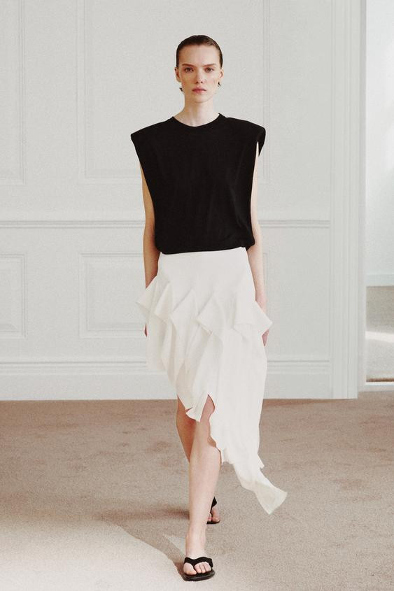 FLUID SLEEVELESS SHOULDER PAD T-SHIRT | Zara UK