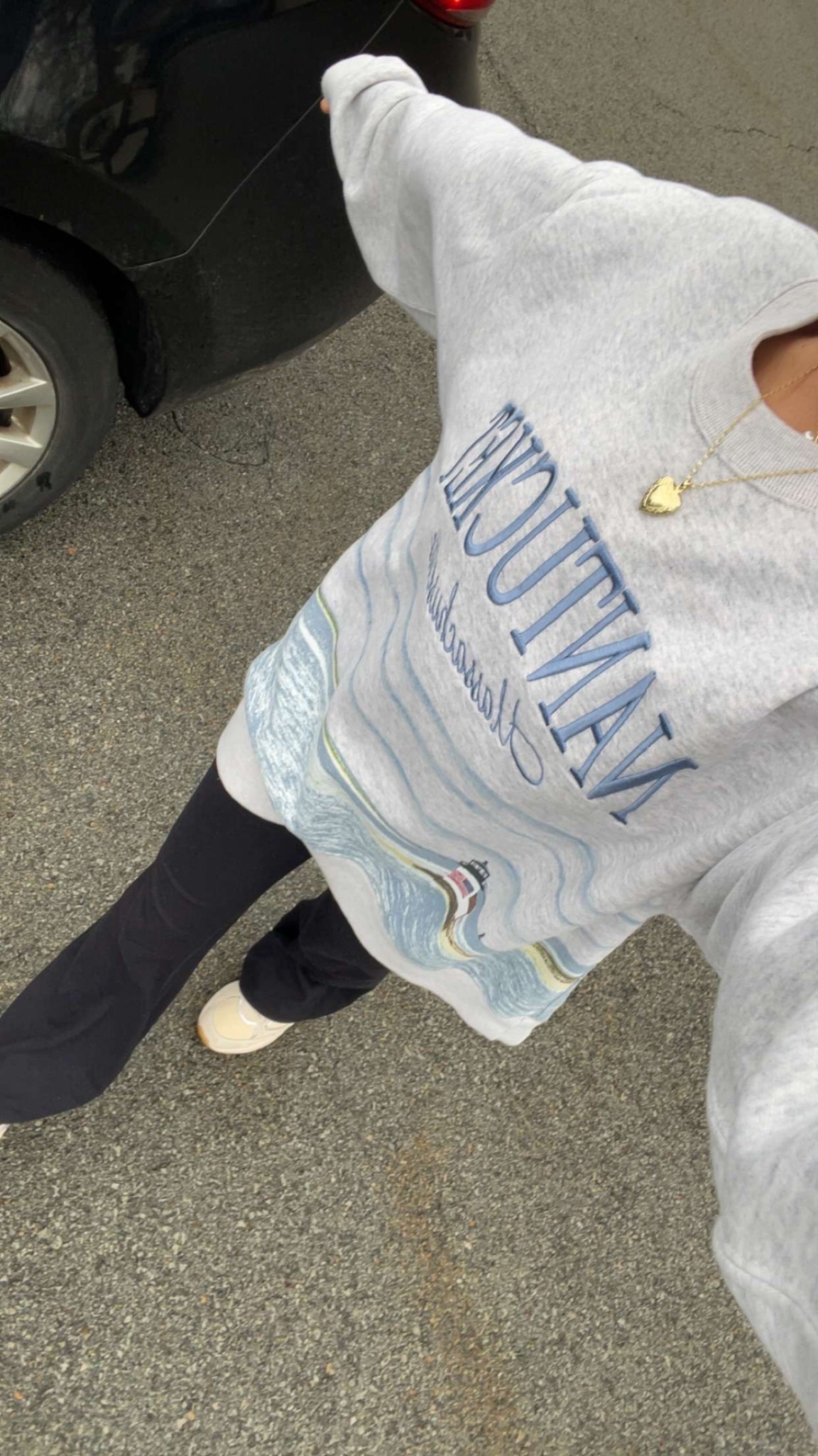 Cutest @abercrombie crewneck! On sale now! Use SPRINGAF for an extra 15% off #abercrombiepartner 