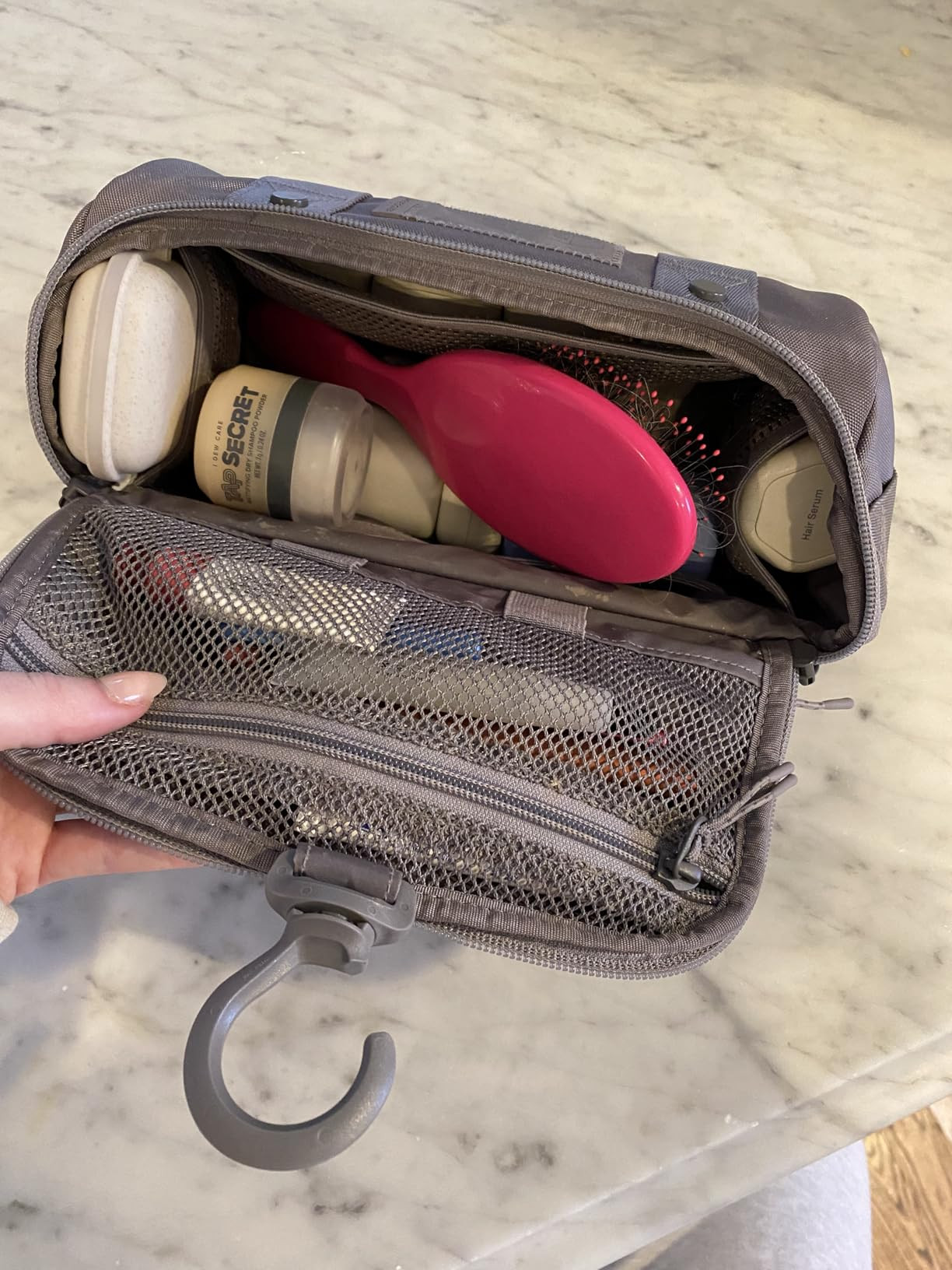 Cadence Travel Containers - Full Skincare Set - Magnetic Containers with Lids,Carry On Travel Ess... | Amazon (US)