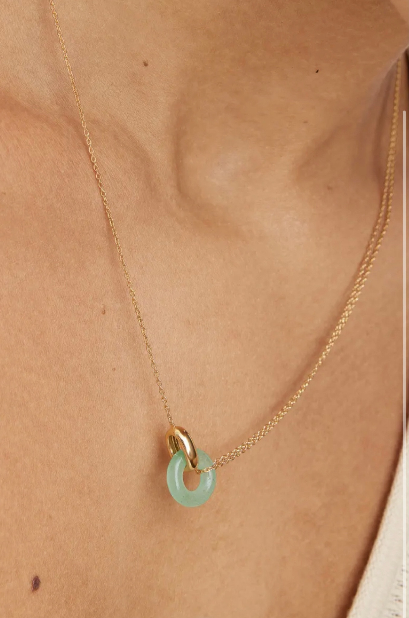I just saw this 14k gold necklace from Mejuri and I’m in love! Anyone from an Chinese background would know how much jade is coveted. Though this is aventurine, it reminds me so much of jade. But being a softer colour of green 😍

#LTKstyletip #LTKsalealert #LTKaustralia